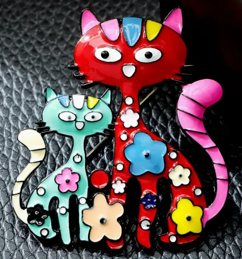 BROOCH- Retro Cat Enamel, Vibrant Colorful Zinc Alloy Brooch with Cats, Flowers