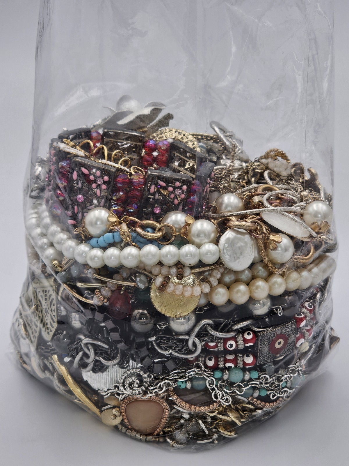 Mixed Wearable Jewelry Lot 26B Bag Vintage to Modern All Wearable 3 Lb 6 oz