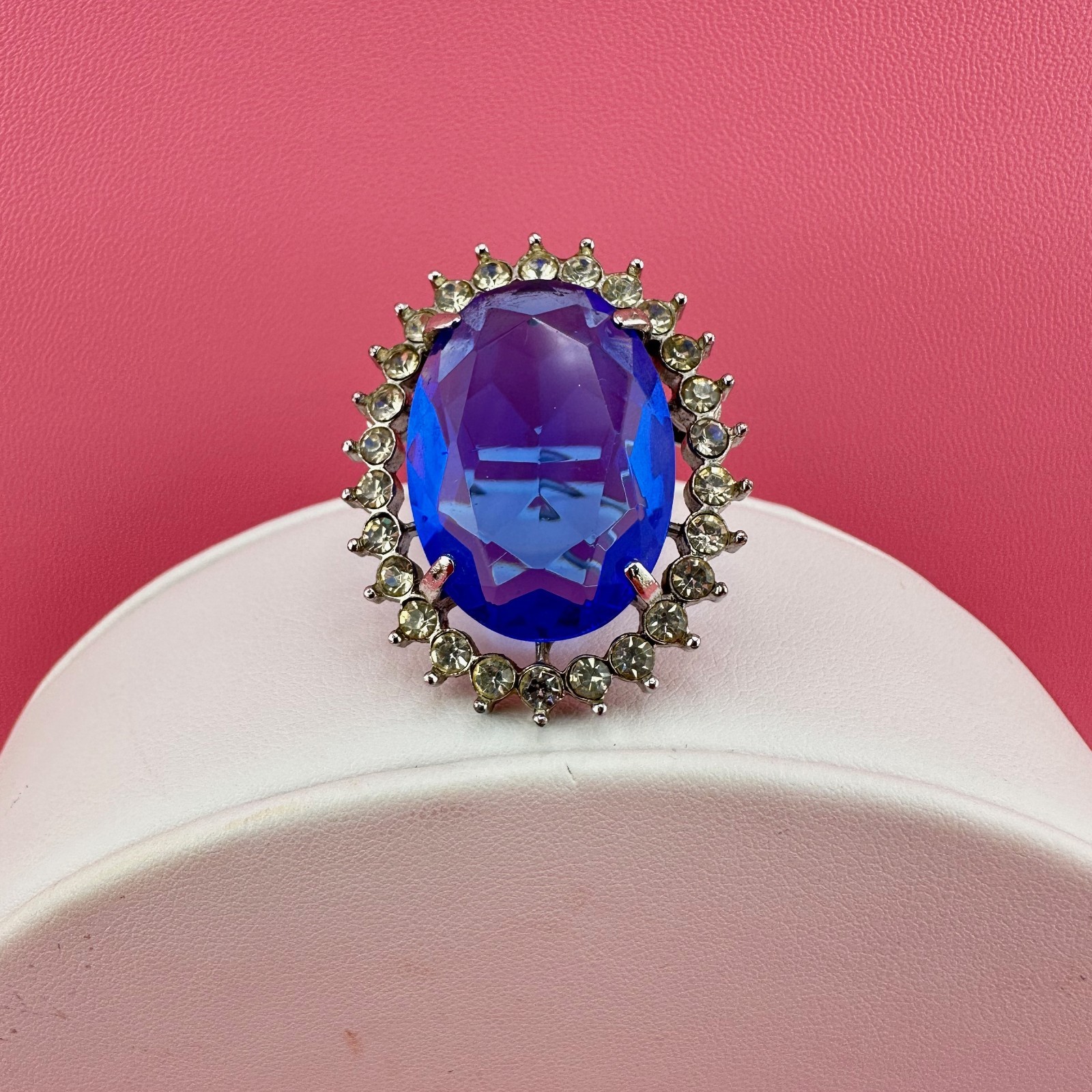 Vintage Crystal Brooch Pendant LG Blue Oval Faceted Stone Open Back Prong Set