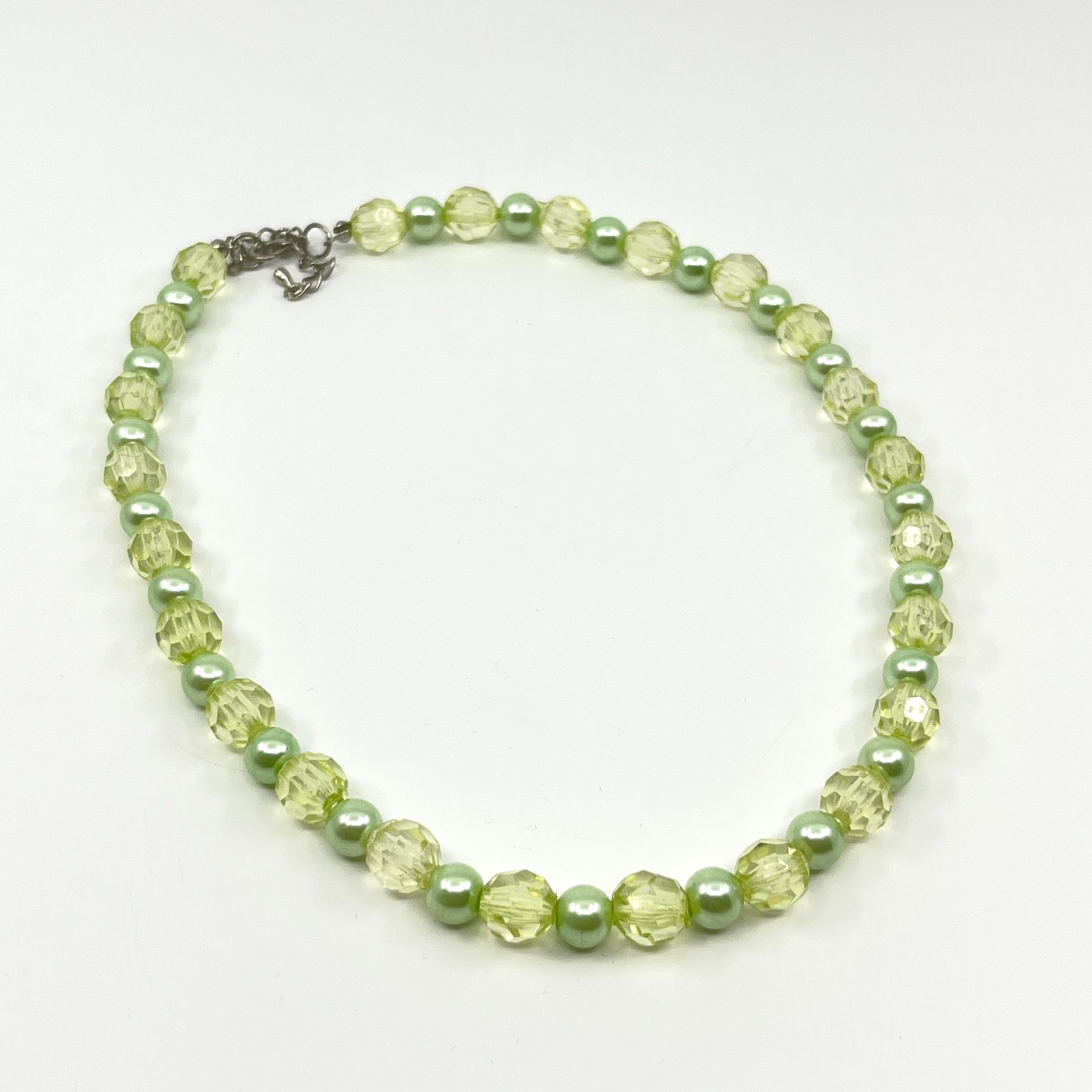 VTG Style Mint Green Faux Pearl & Yellow Faceted Bead Choker Necklace Classic