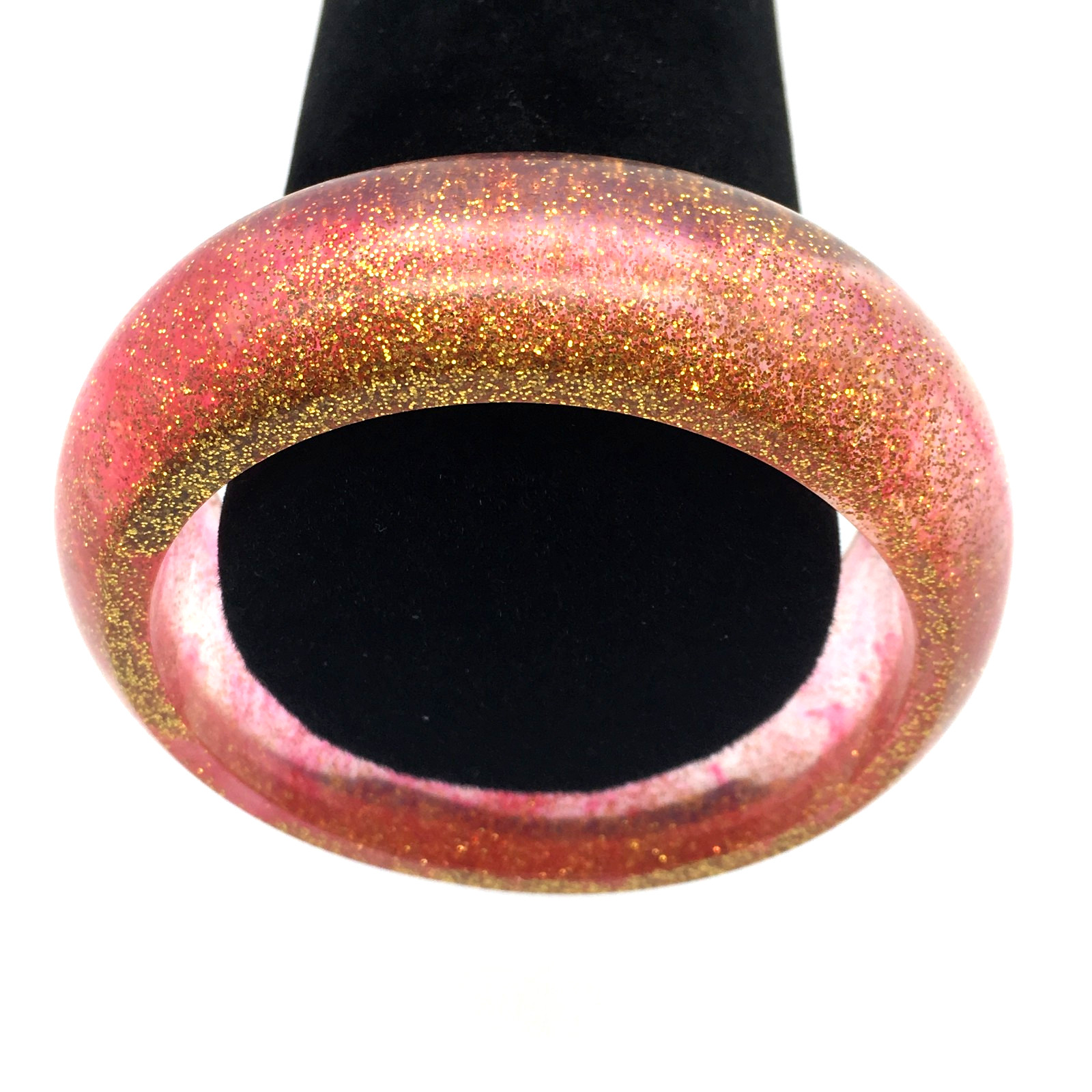 Gold Glitter Red Streaks Clear Lucite Bangle Bracelet