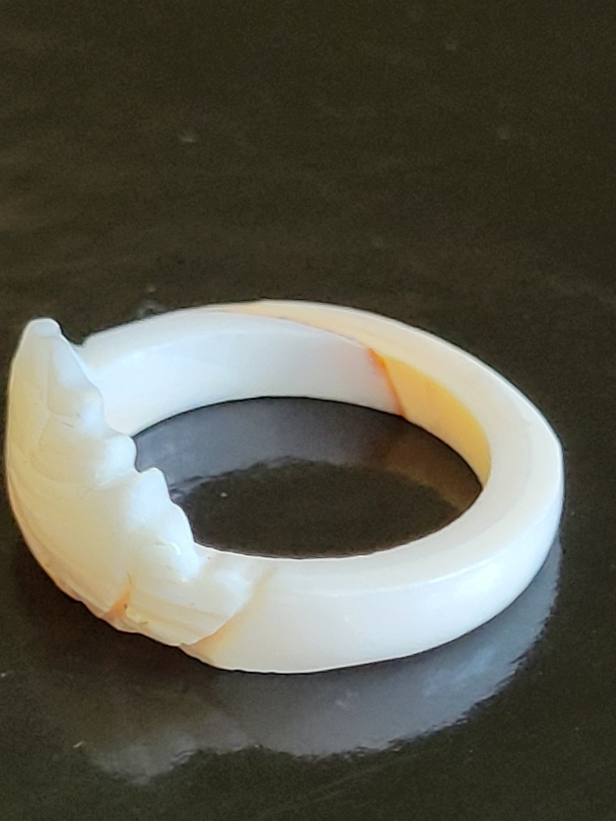 Vintage Bird /Dove Shaped Carved Bone Ring Size 8