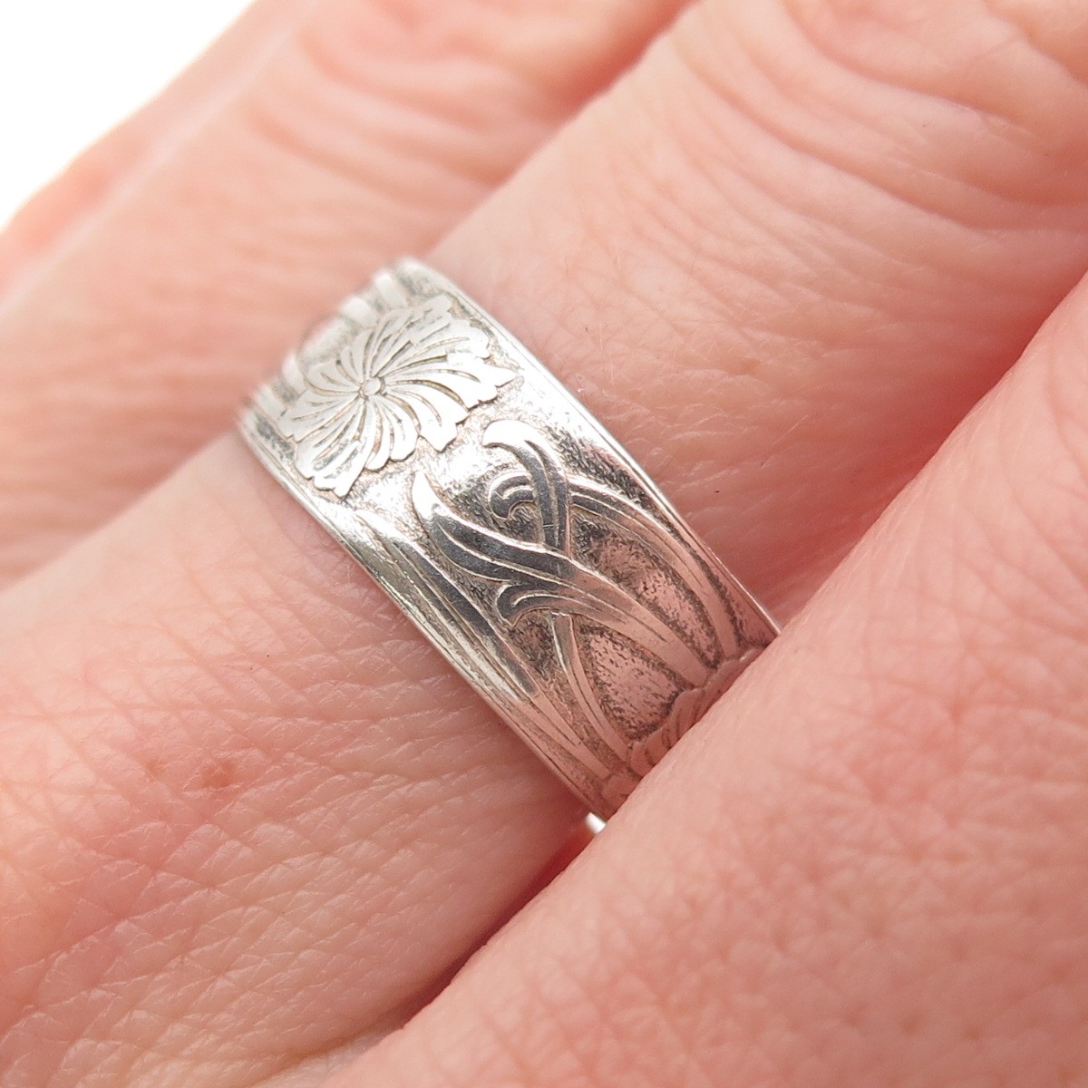 925 Sterling Silver Antique Art Deco Floral Oxidized Band Ring Size 7.25