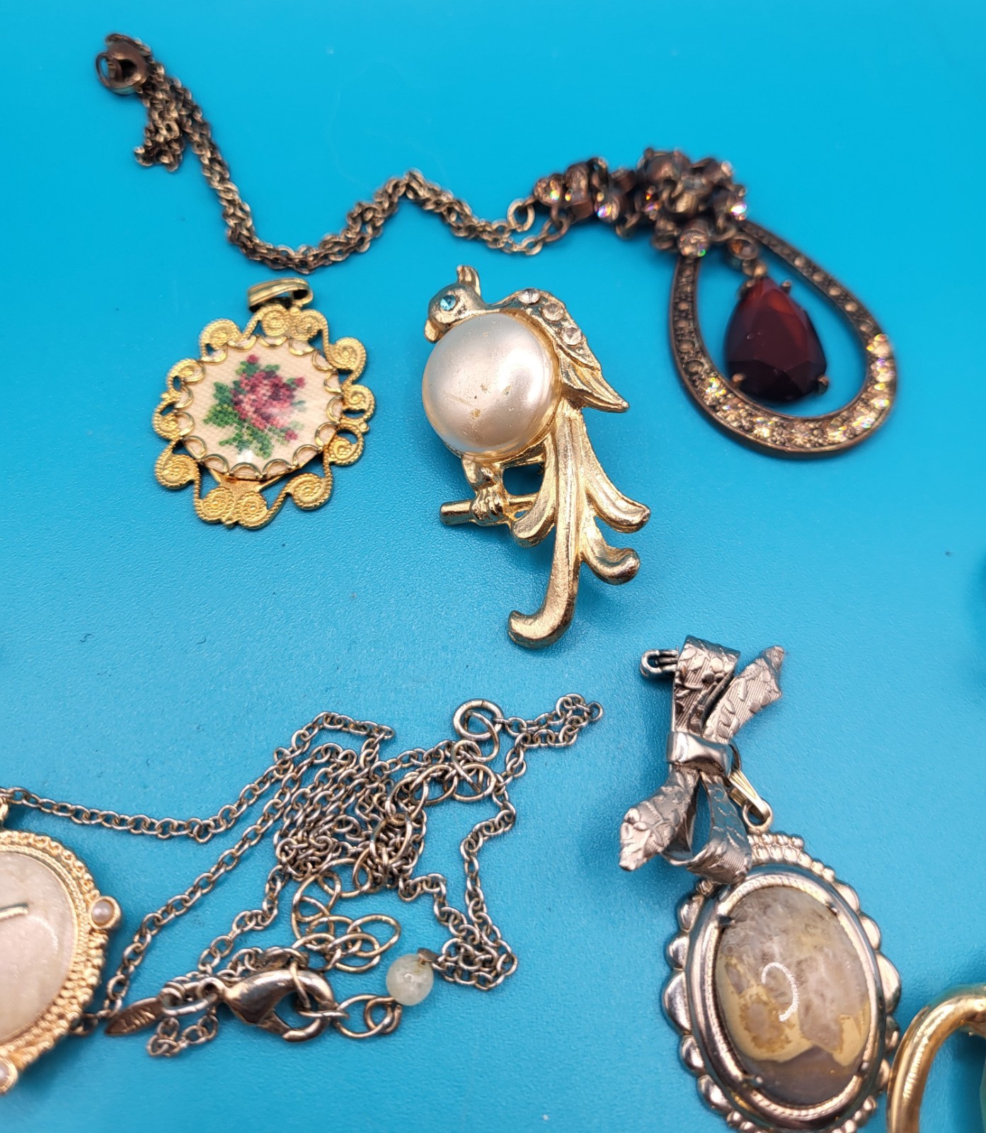 High Quality Vintage Jewelry Lot 17 Pieces Including Silver w Mele Leather Box