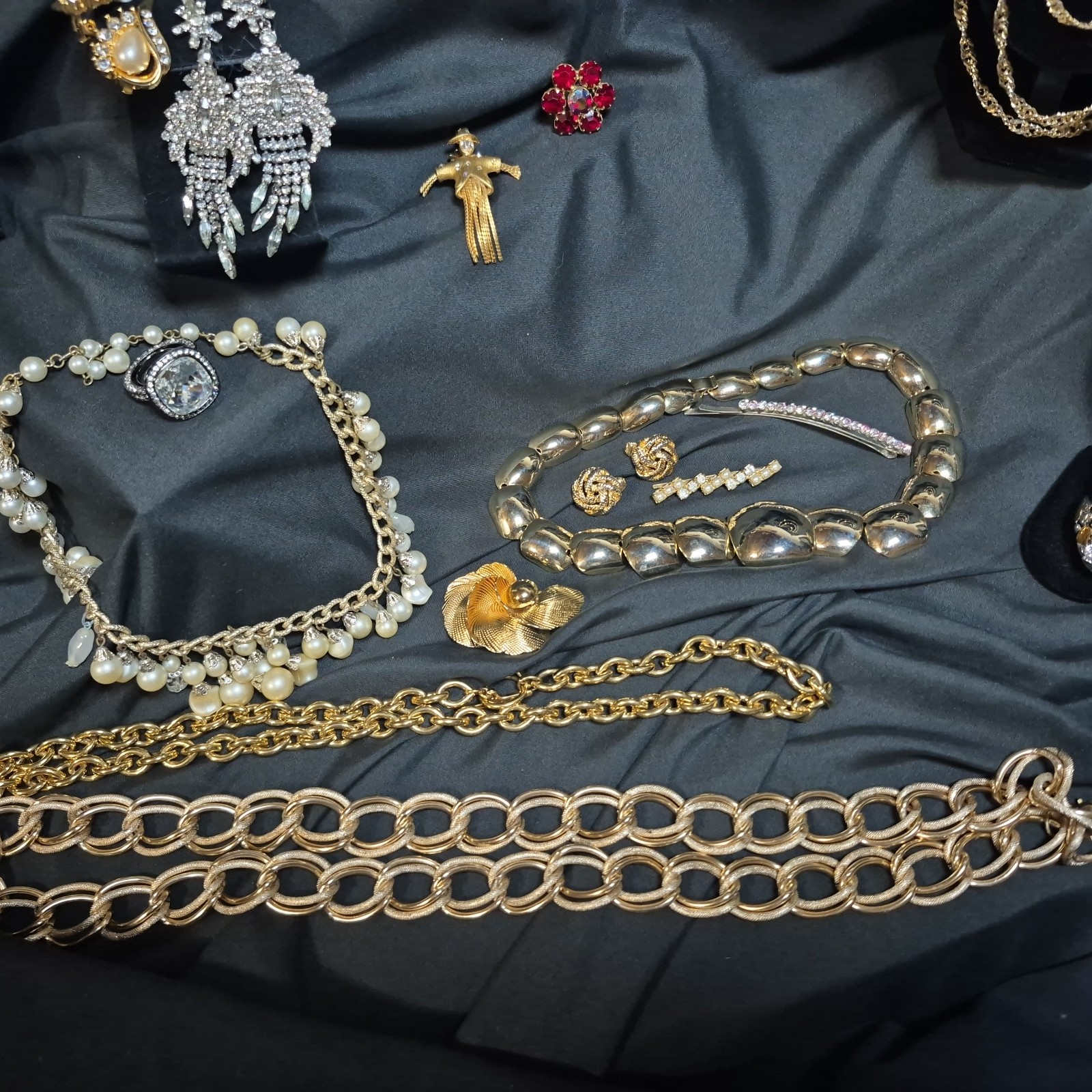 Jewelry Vintage to Modern Costume Mixed Lot Estate Gold Tone