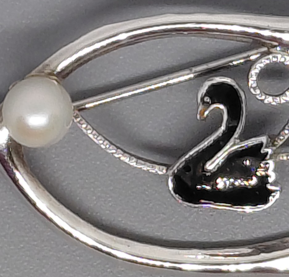 Vintage Cygnet Swan Brooch Cultured Pearl Black Enamel Original Box