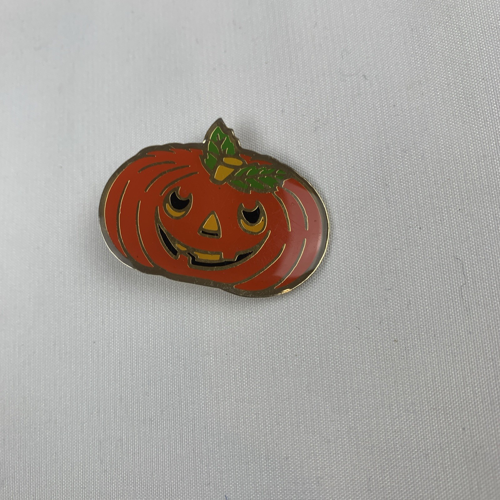Vtg Smiling Jack O Lantern Pumpkin Pin Enamel Halloween 1.50” Long Pin