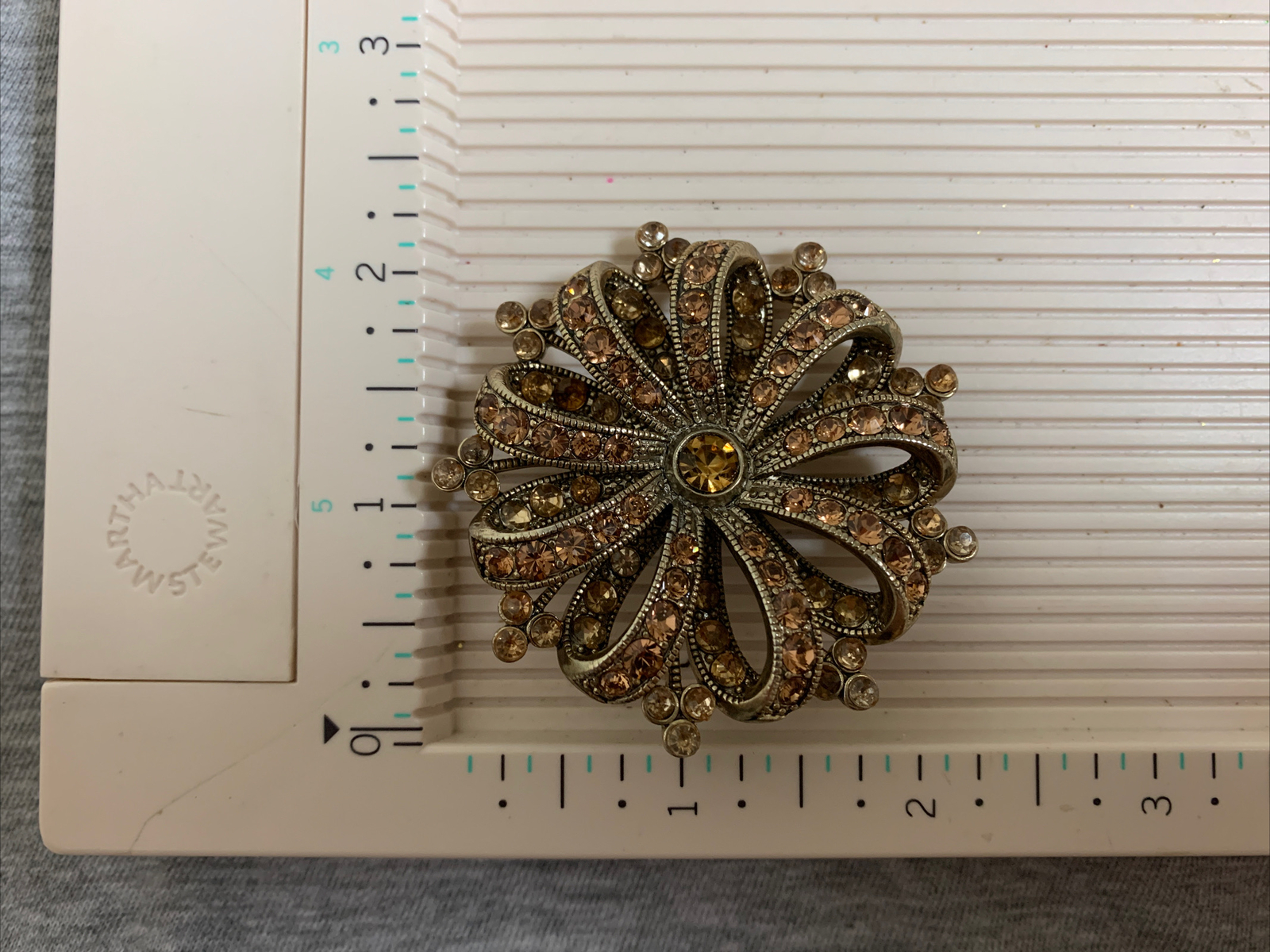 Vintage Liz Claiborne Goldtone Metal & Amber Rhinestone Bow Brooch Pin