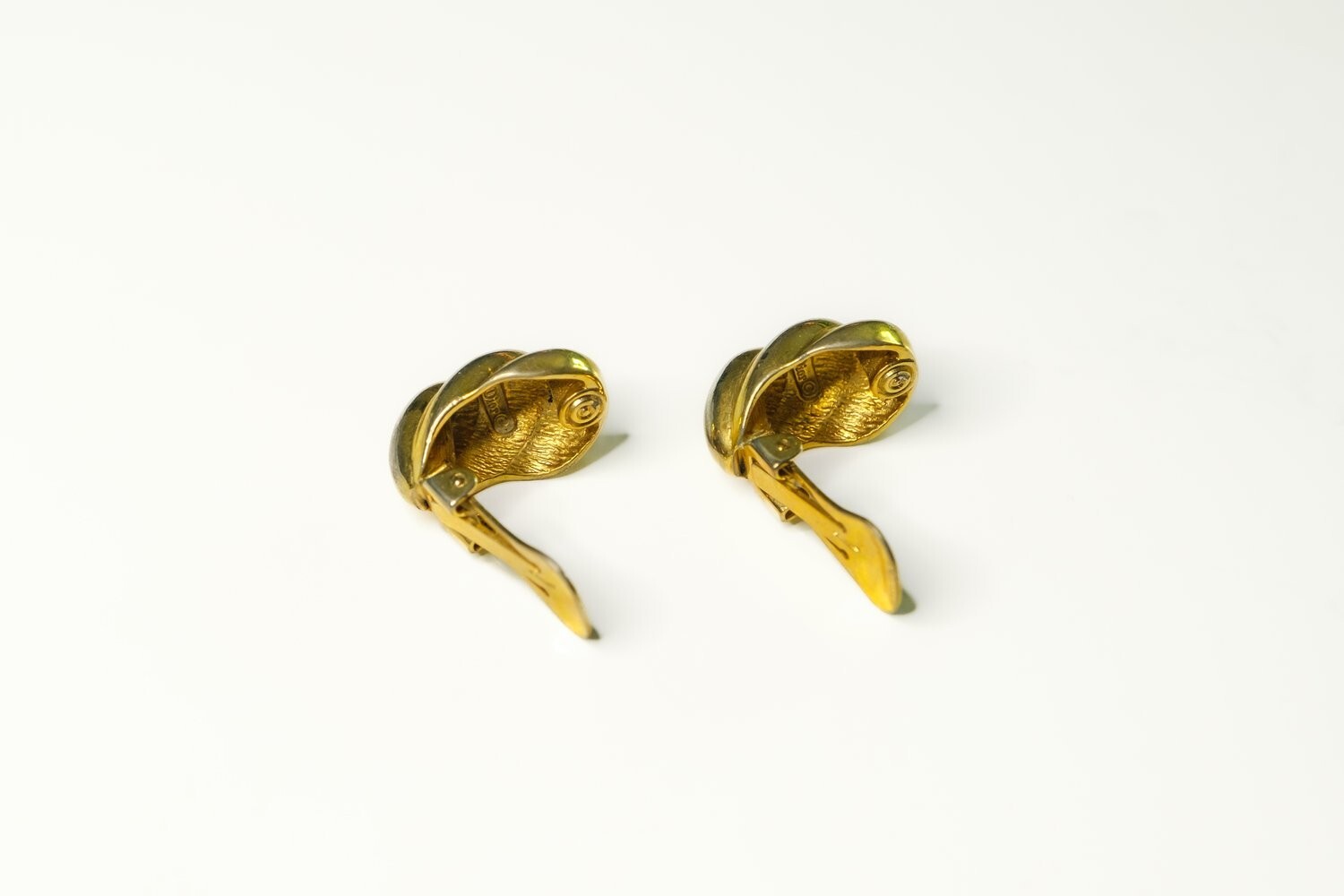 Dior Women’s Gold Tone Modernist Curved Clip-on Earrings