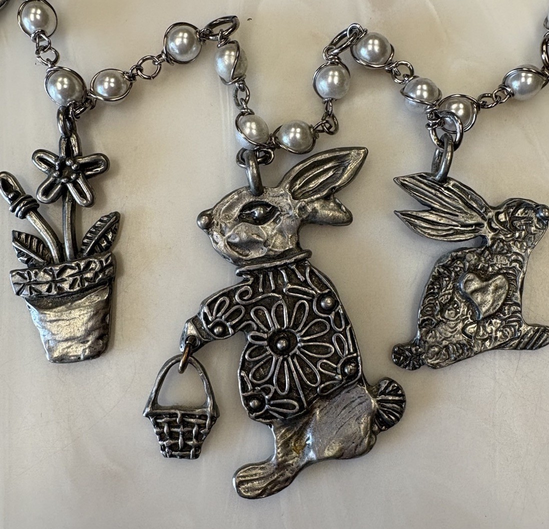 Marcie Signed 30” Pewter Charm Necklace w/Pearls Rabbits Hearts Birdhouse Garden