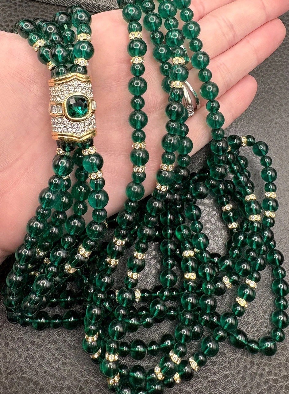 RARE SWAROVSKI VTG Multi Strand Green Crystal Glass Beaded Mogul Necklace 36”