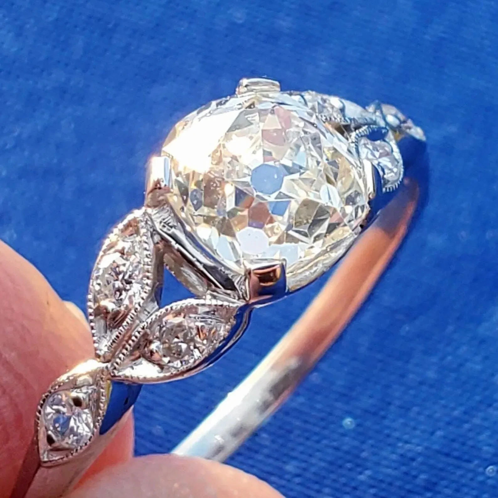 Original EARTH MINED DIAMOND Deco Engagement Ring Vintage PLATINUM Solitaire 1.3