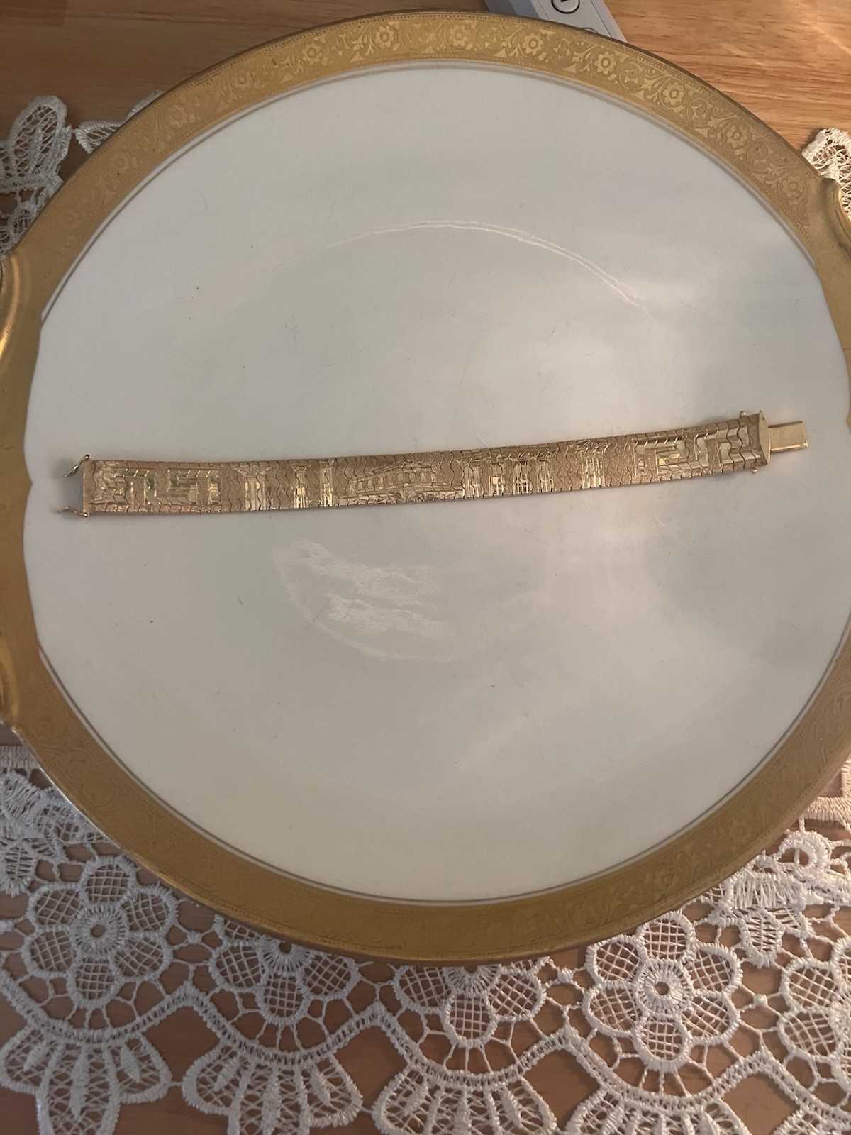 Vintage 14K Gold Greek Key Bracelet Green Inlay 8 Box Clasp 30g Estate. Jewelry