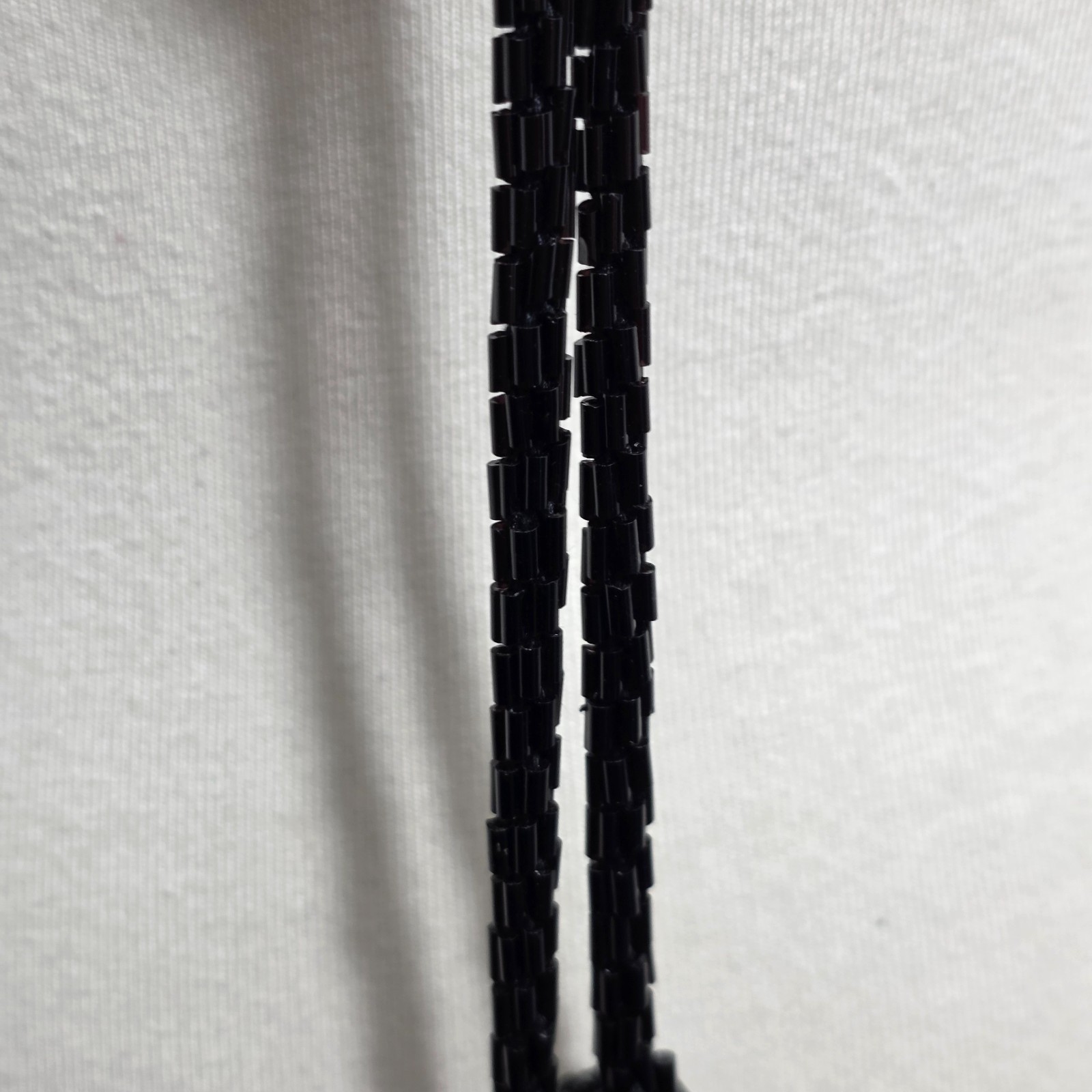 Vintage-Style Black Beaded Lariat Necklace Long Clasp Free Intricate Tassel Ends