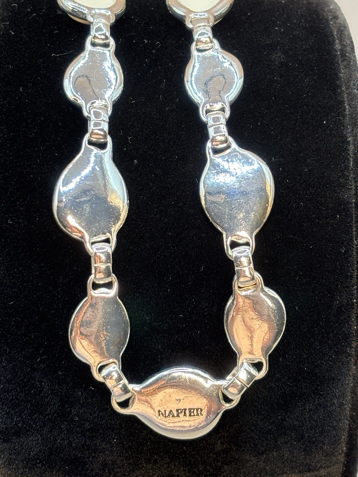 Vintage Napier Link Necklace Bracelet Cream Silver Tone