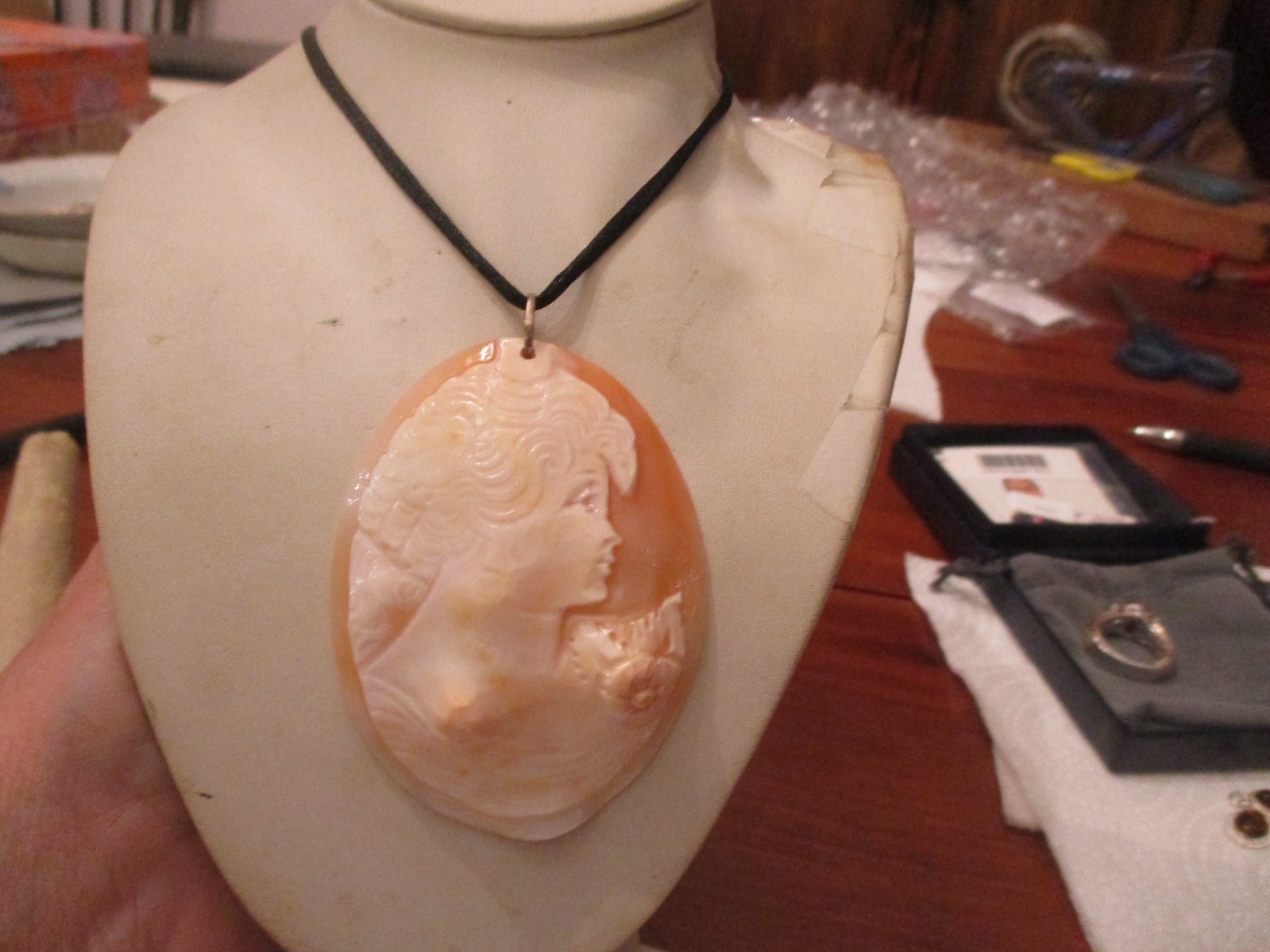 Vintage sterling silver M+M Scognamiglio large cameo pendant, 3 x 2 1/4″, 17″