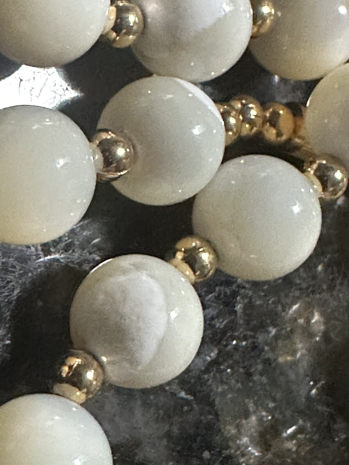 VTG Art Deco Opaline Opalite Opalescent Glass Bead Necklace 29” White