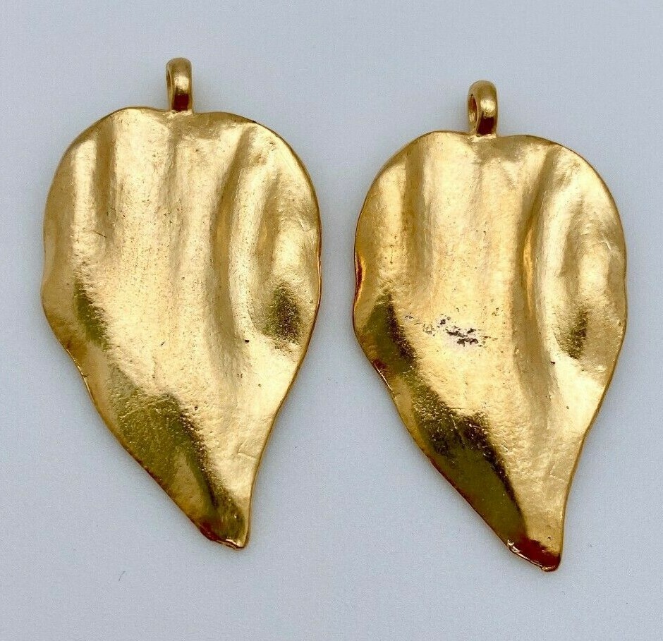 Pair Of Vintage Brass Plated Leaves (MP101)