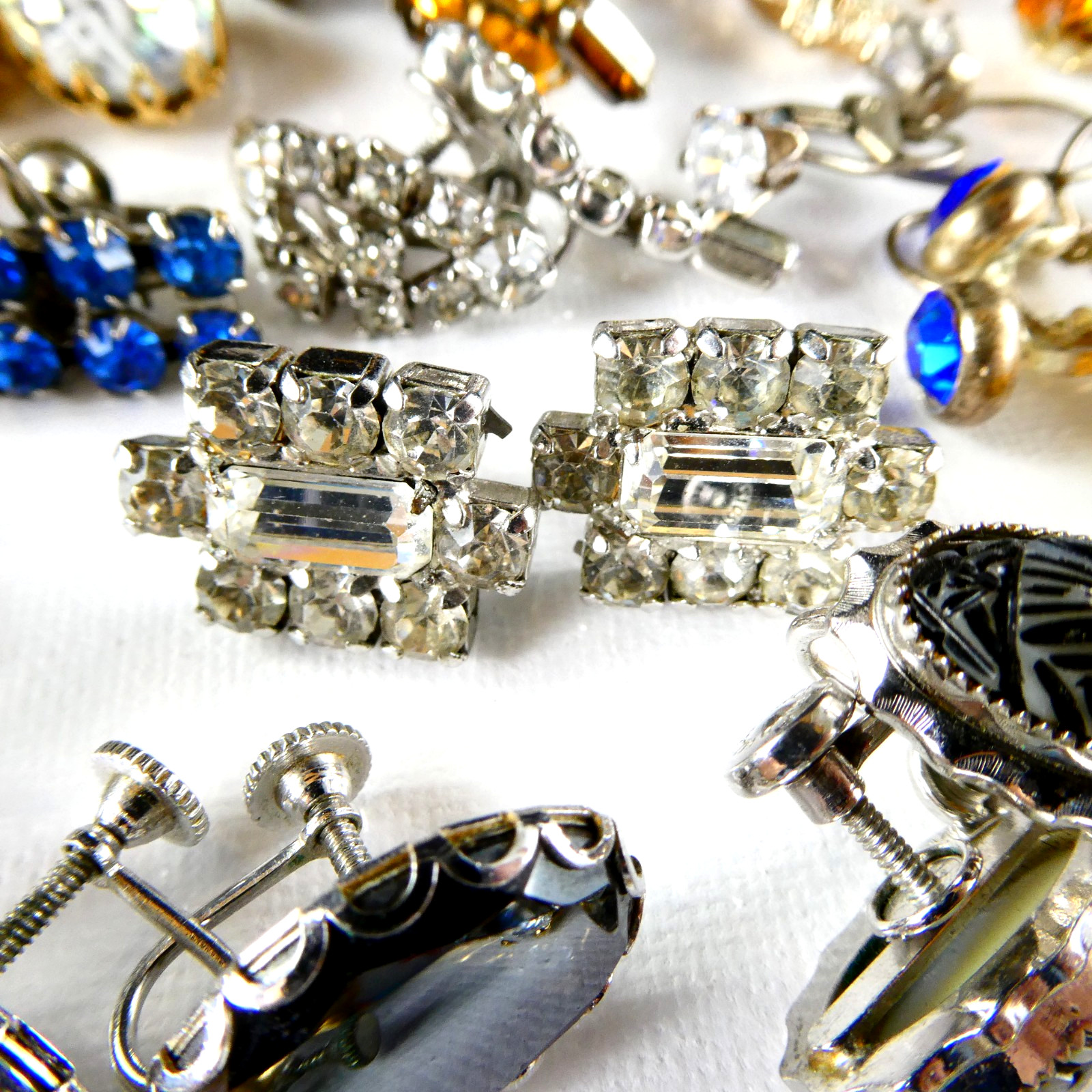 Vintage Rhinestone Screw Back Earrings Lot 25 Pairs ALL SPARKLE Multi Color Stns