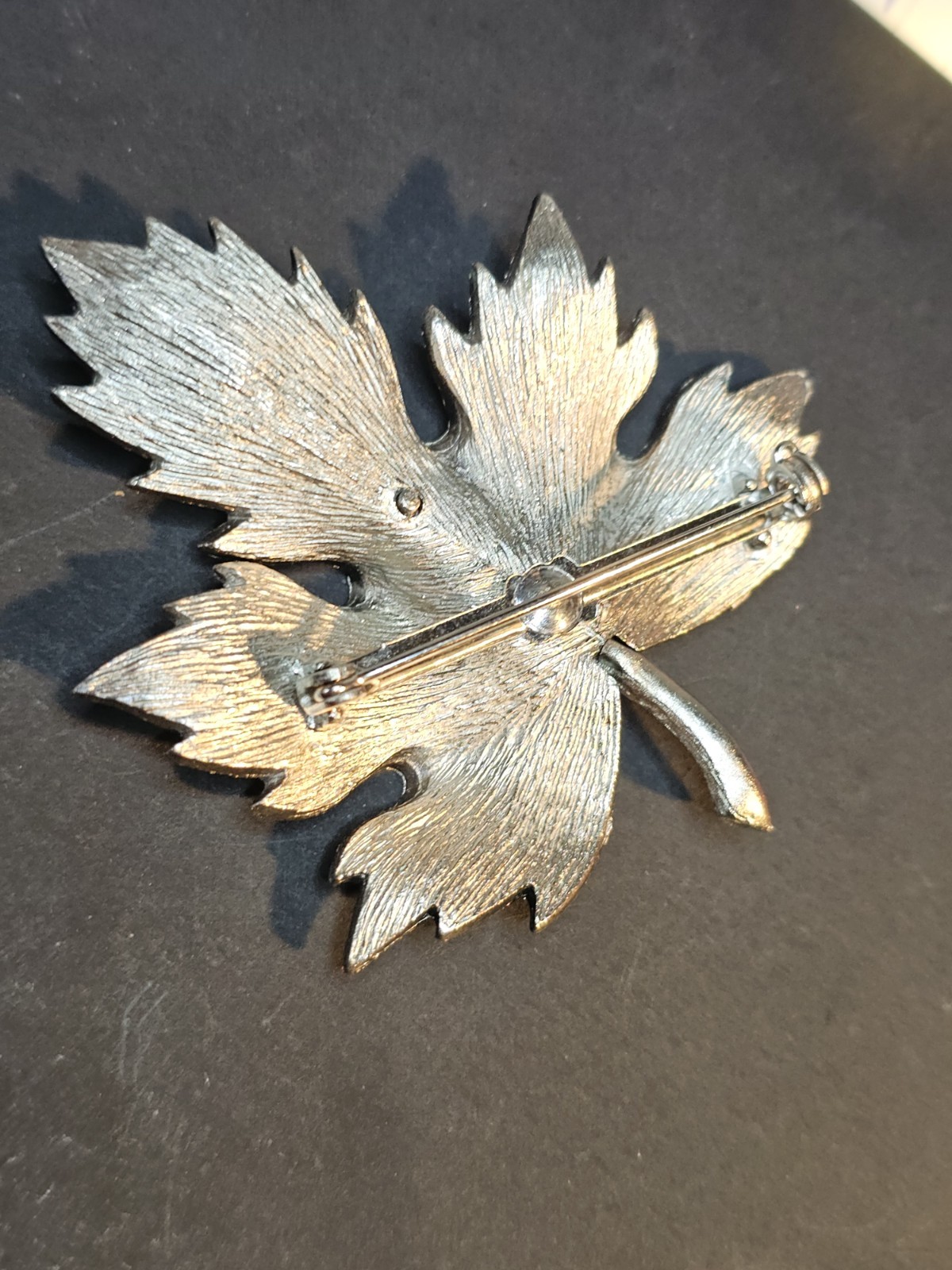 Vintage Maple Leaf Blue Silver Brooch Pewter Textured Fall Autumn Pin