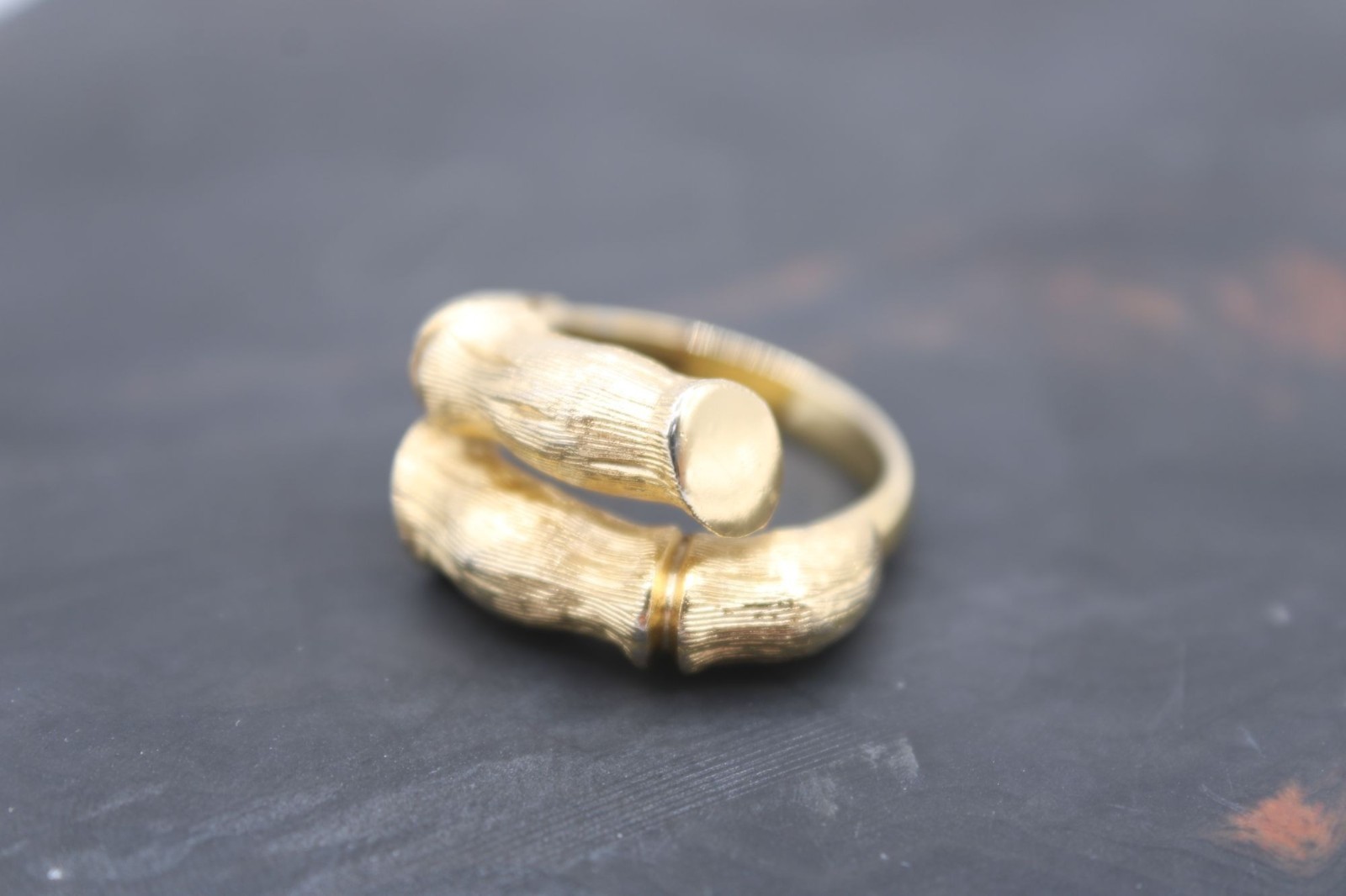 Napier Basic Bamboo Bypass Wrap Style Ring Sz 5.5 Textured Brutalist Vintage 70s