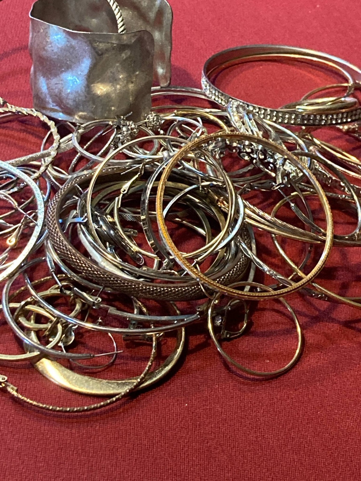2 LB Tangled Jewelry Treasure Hunt Lot 100% UNSEARCHED Gold Tone Silver Tone