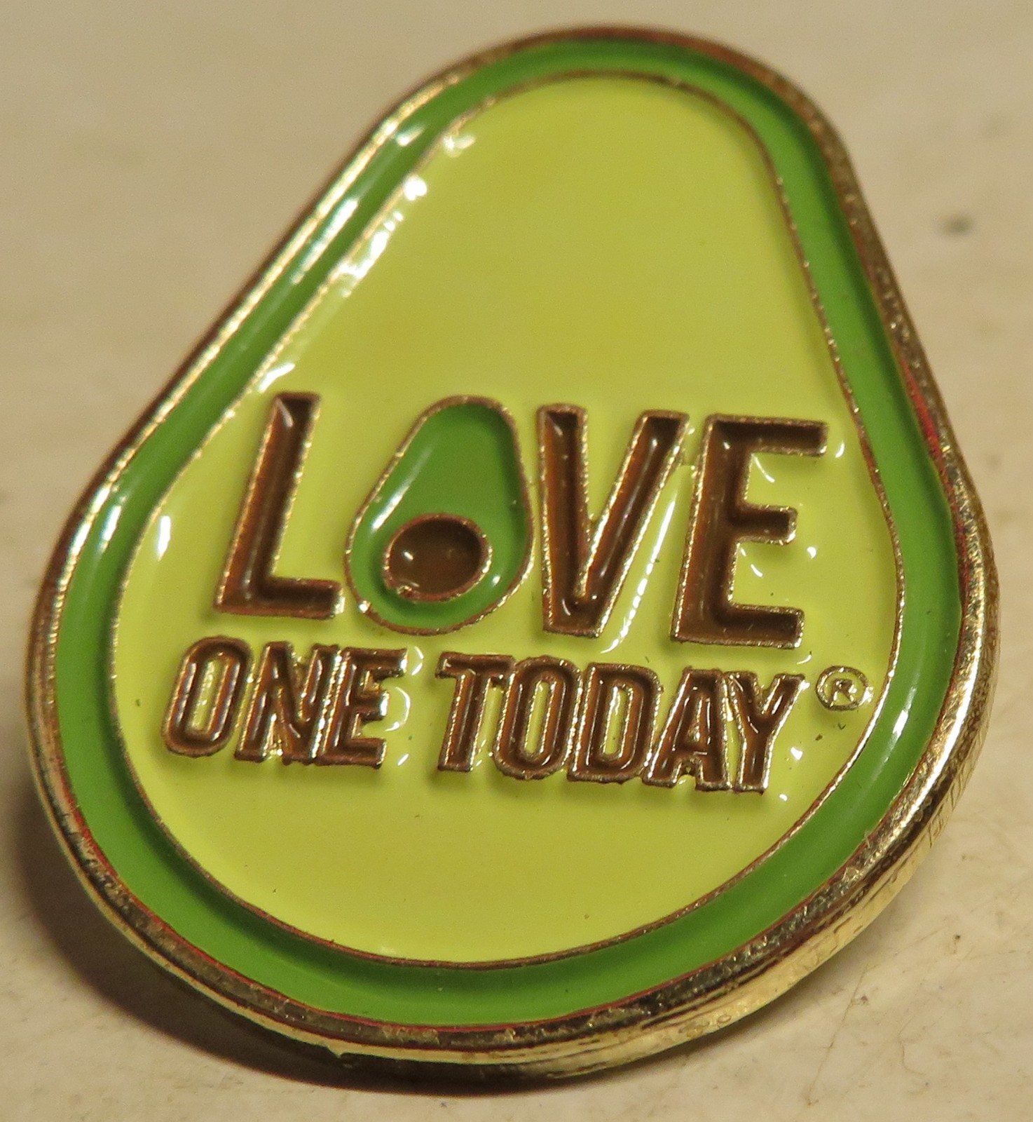Avocado Pin Brooch Excellent Condition Love One Today 1-1/4″ Tall GoldTone Green