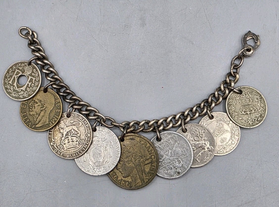 VTG MCM International Coin Charm Bracelet (Italy, France, Spain, Great Britain)