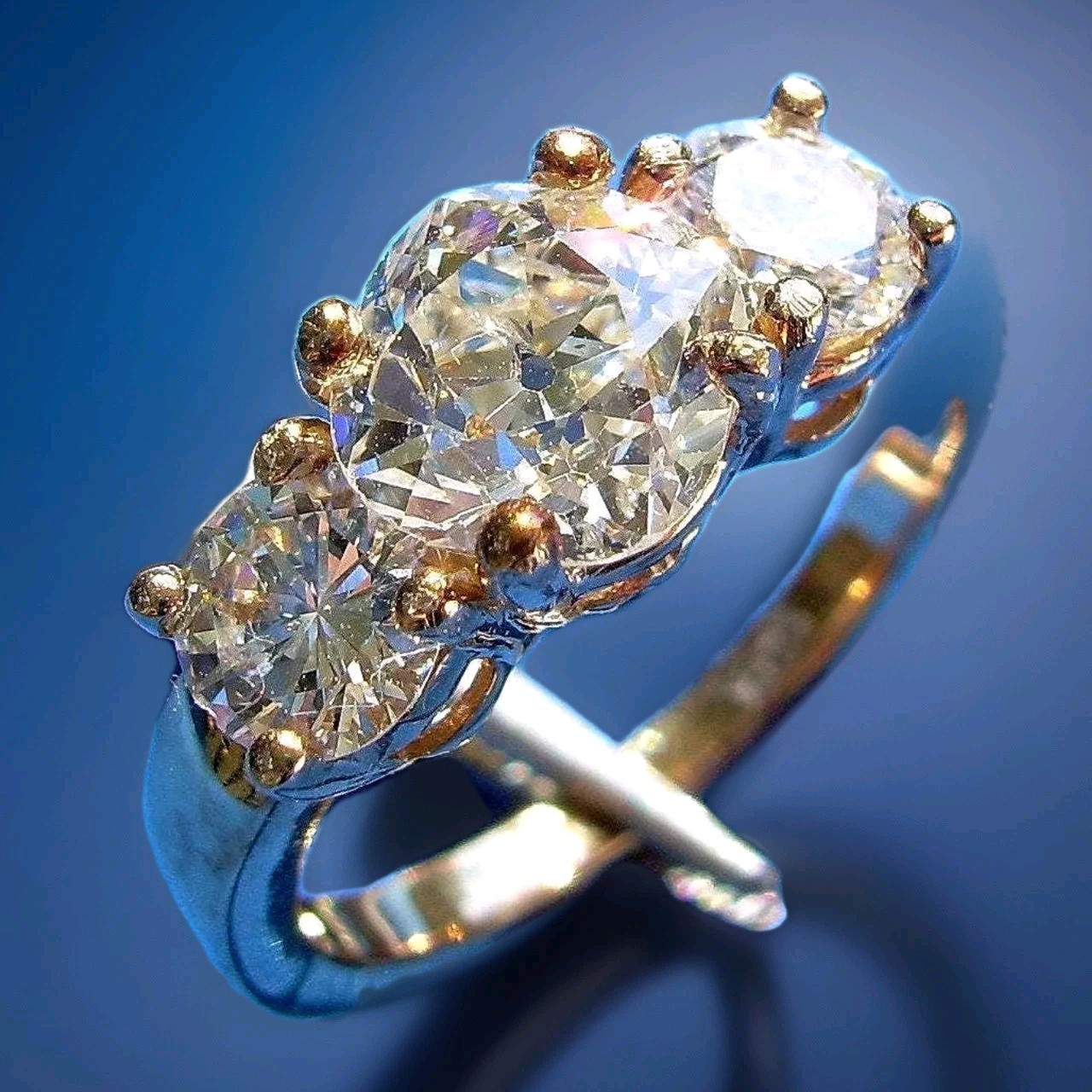 Original EARTH MINED DIAMOND Cushion cut Deco Engagement Ring 3 Stone 14K GOLD