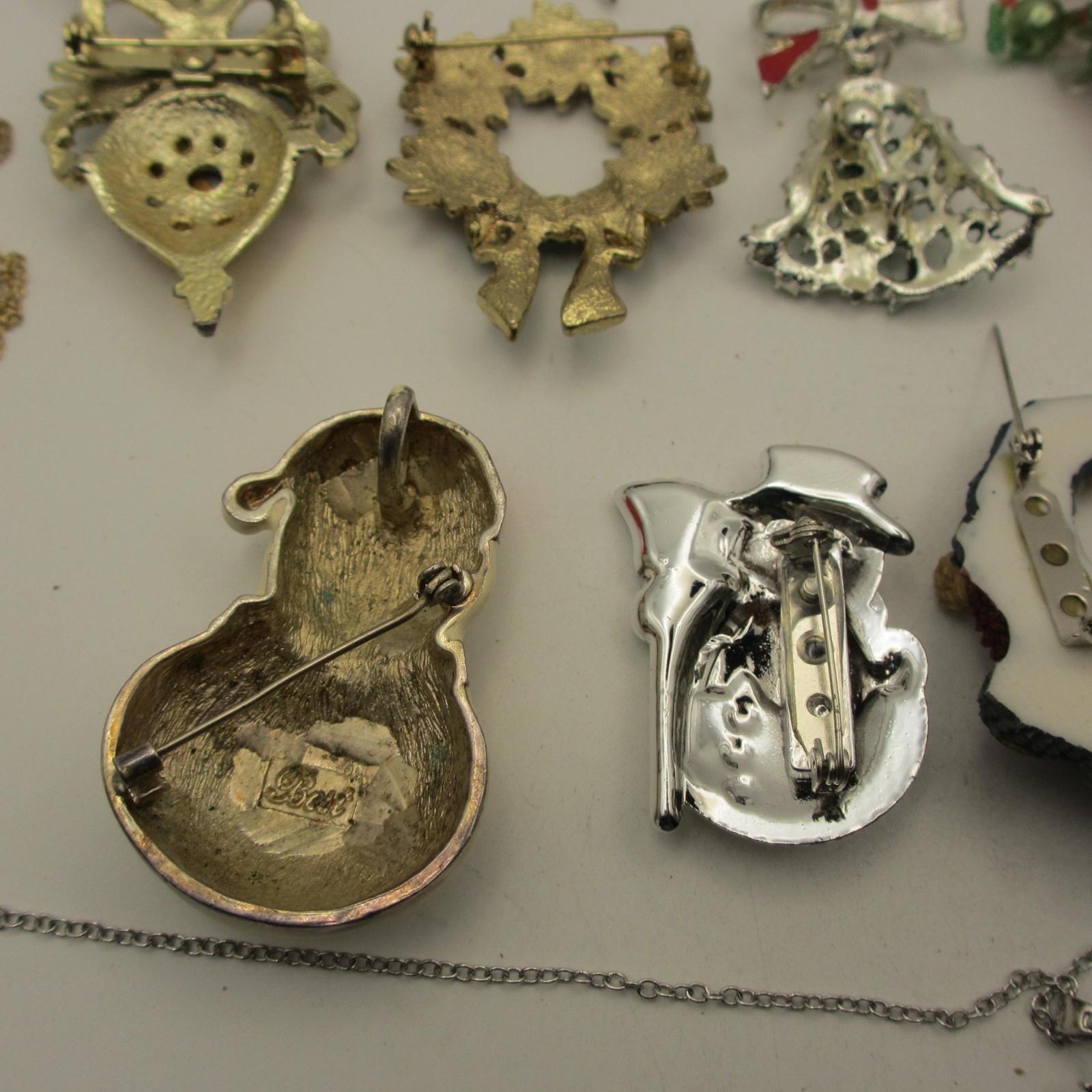 Vintage Christmas Jewelry Lot Angel Snowman Tree Wreath Ornament Star