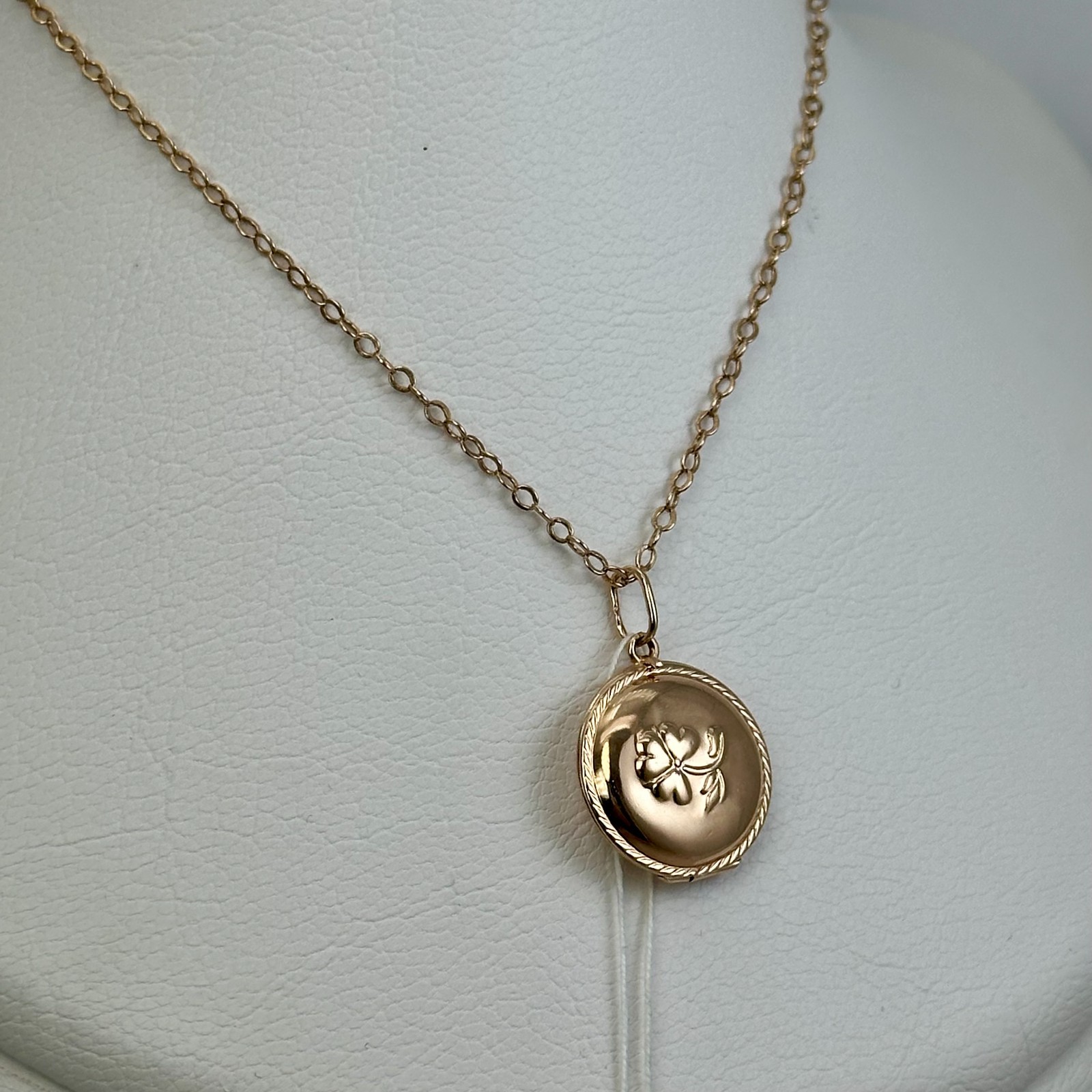 USSR Vintage Original Solid Rose Gold Locket Photo 583 14K 2,56 g. Ukraine 1977