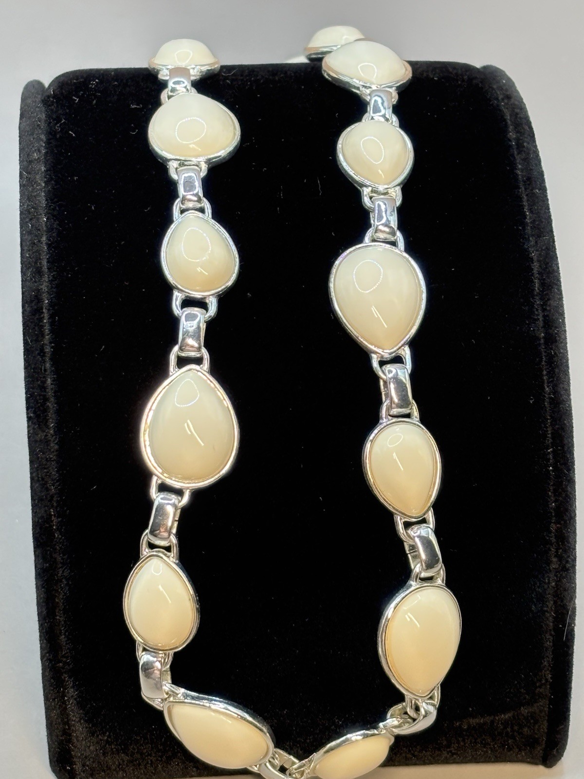 Vintage Napier Link Necklace Bracelet Cream Silver Tone
