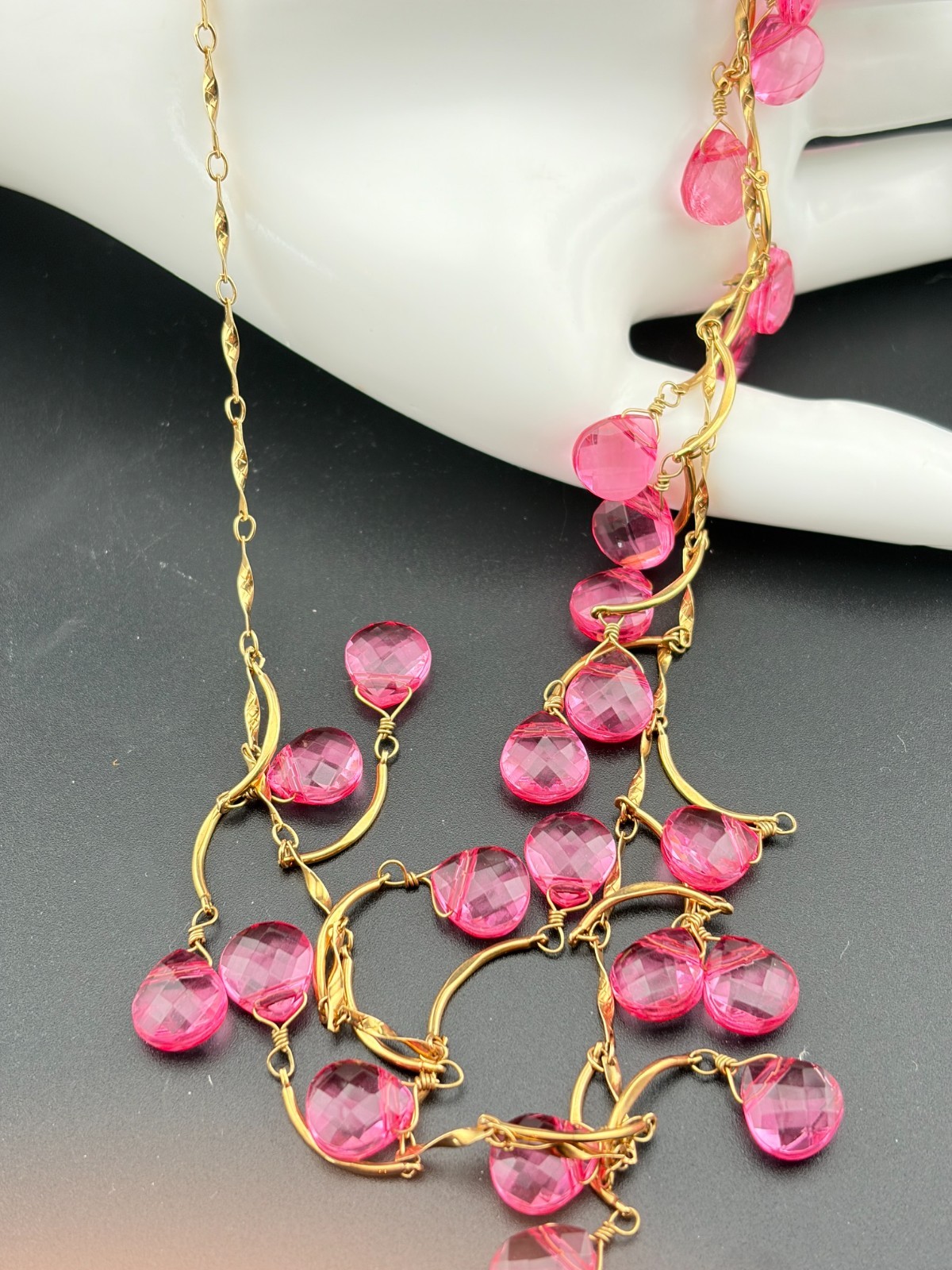 Nolan Miller Long Necklace Vtg Gold Tone Pink Faceted Acrylic/Resin Bead Signed