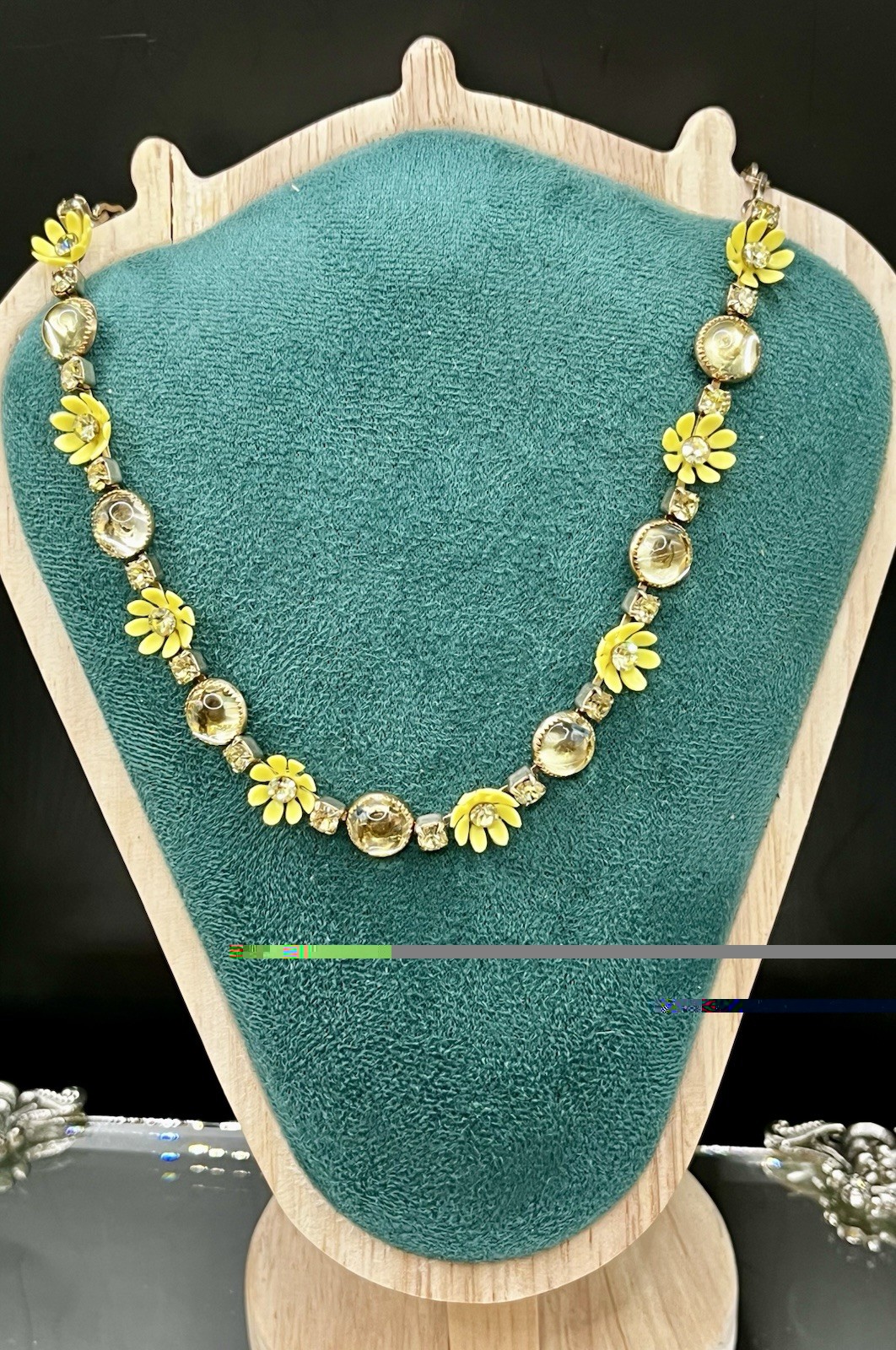 Summer Yellow Daisy Cabochon & Rhinestone MCM STYLE NECKLACE Bracelet set Choker