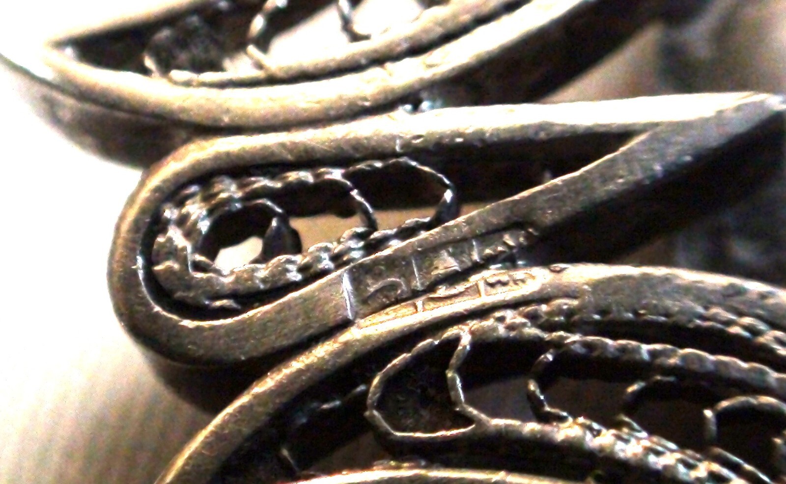 800 Silver Vintage Egypt Filigree and Green Stone Pendant
