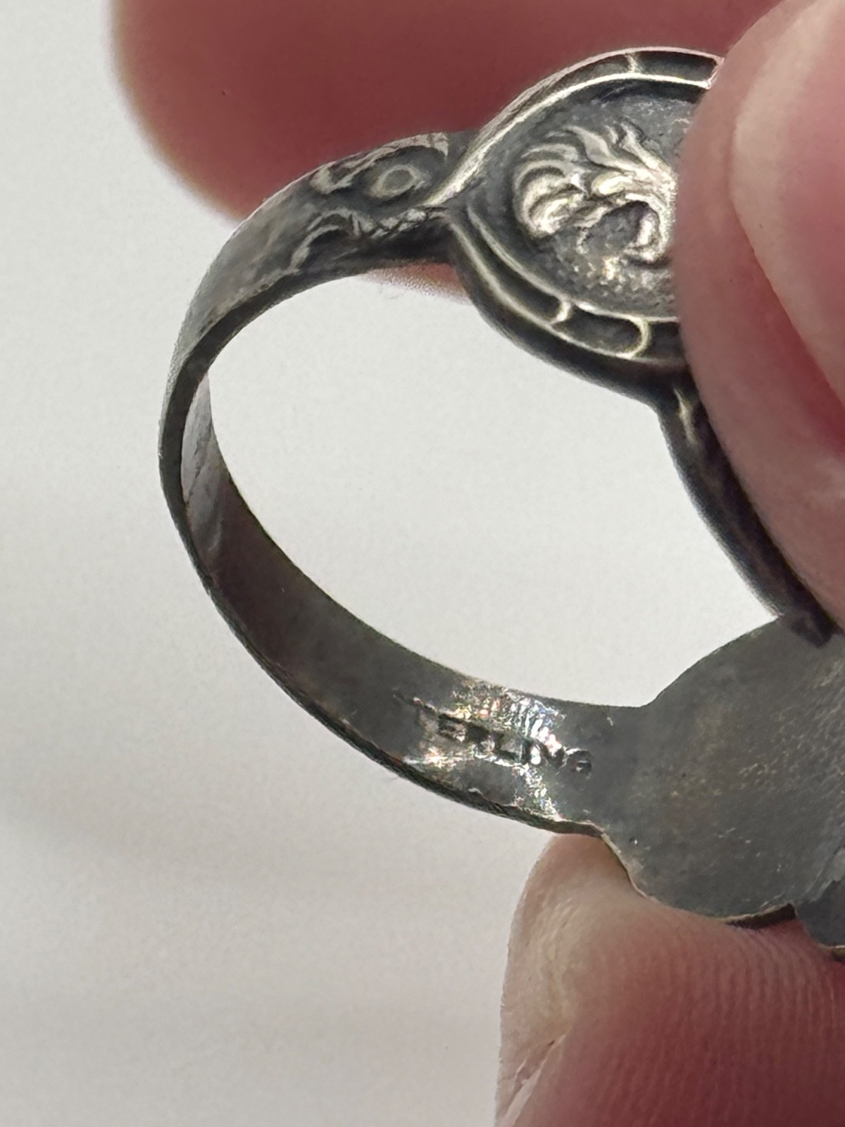 Vintage Art Deco Egyptian Revival Sterling Silver Chalcedony Ring Size 5.5