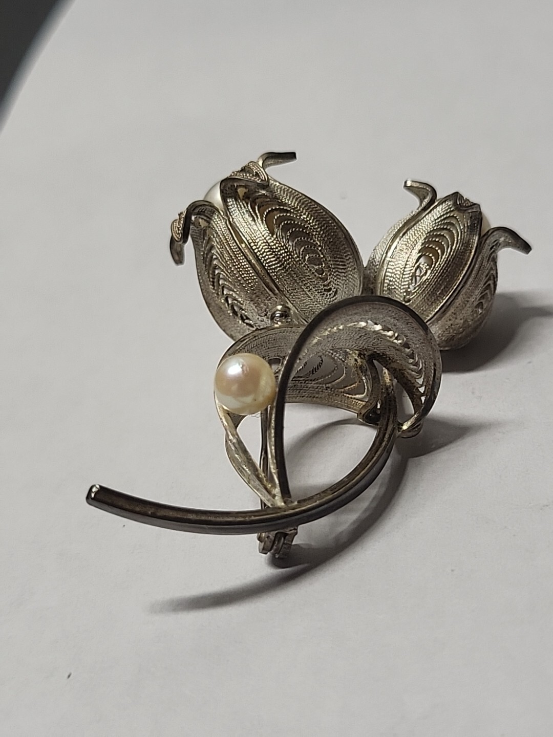Sterling Silver Filigree Flower Vintage Japanese Akoya Cultured Pearl Brooch