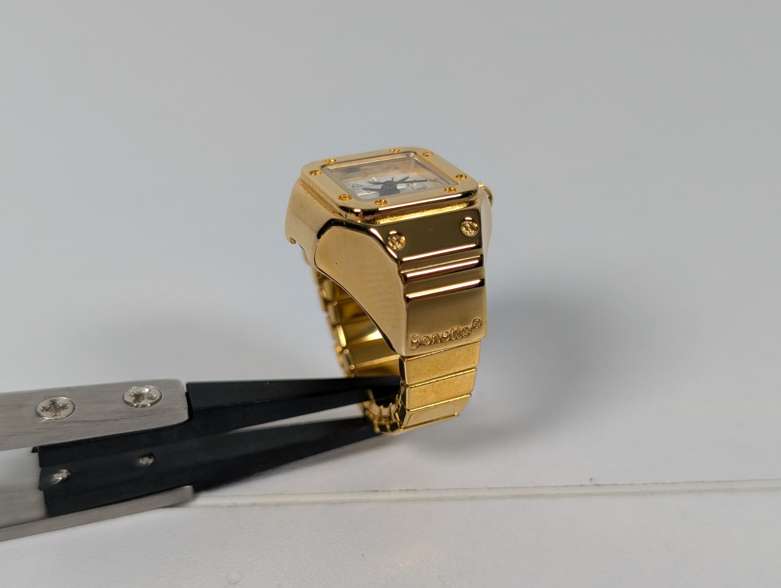 Vtg Digits Bonetto Ring Watch Gold Tone Expansion Band Japan Quartz RUNNING
