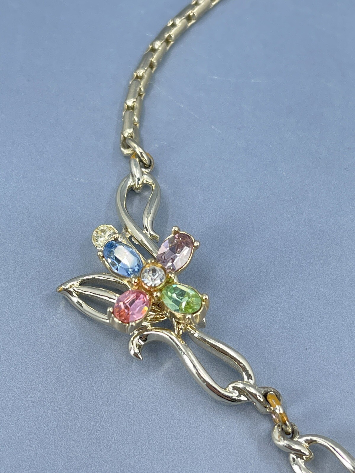 Kramer Flower Necklace Choker multi colored Rhinestones gold tone 15″