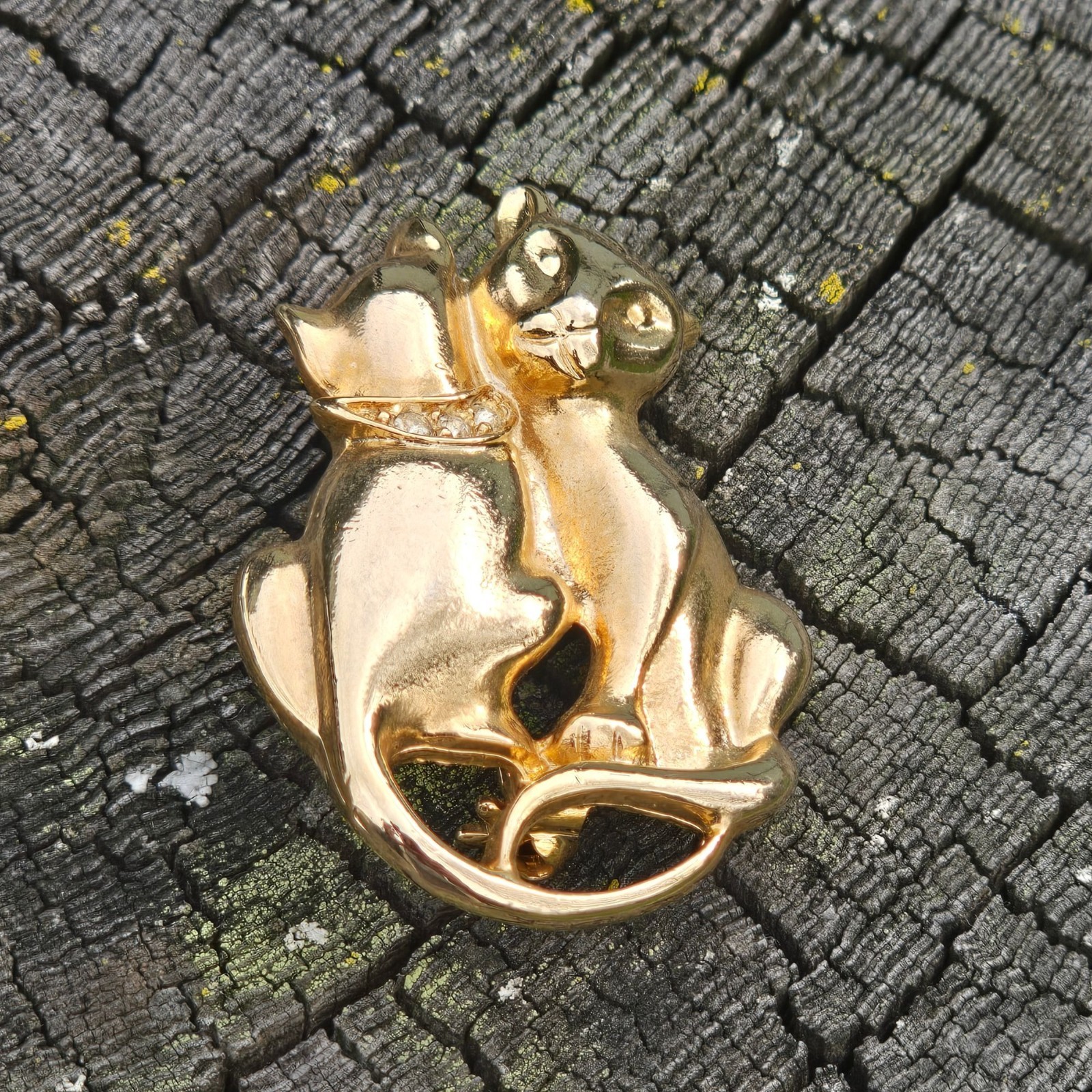 Vintage Cat couple Brooch Cuddling Kittens Lion Rhinestone collar Kitty Jewelry