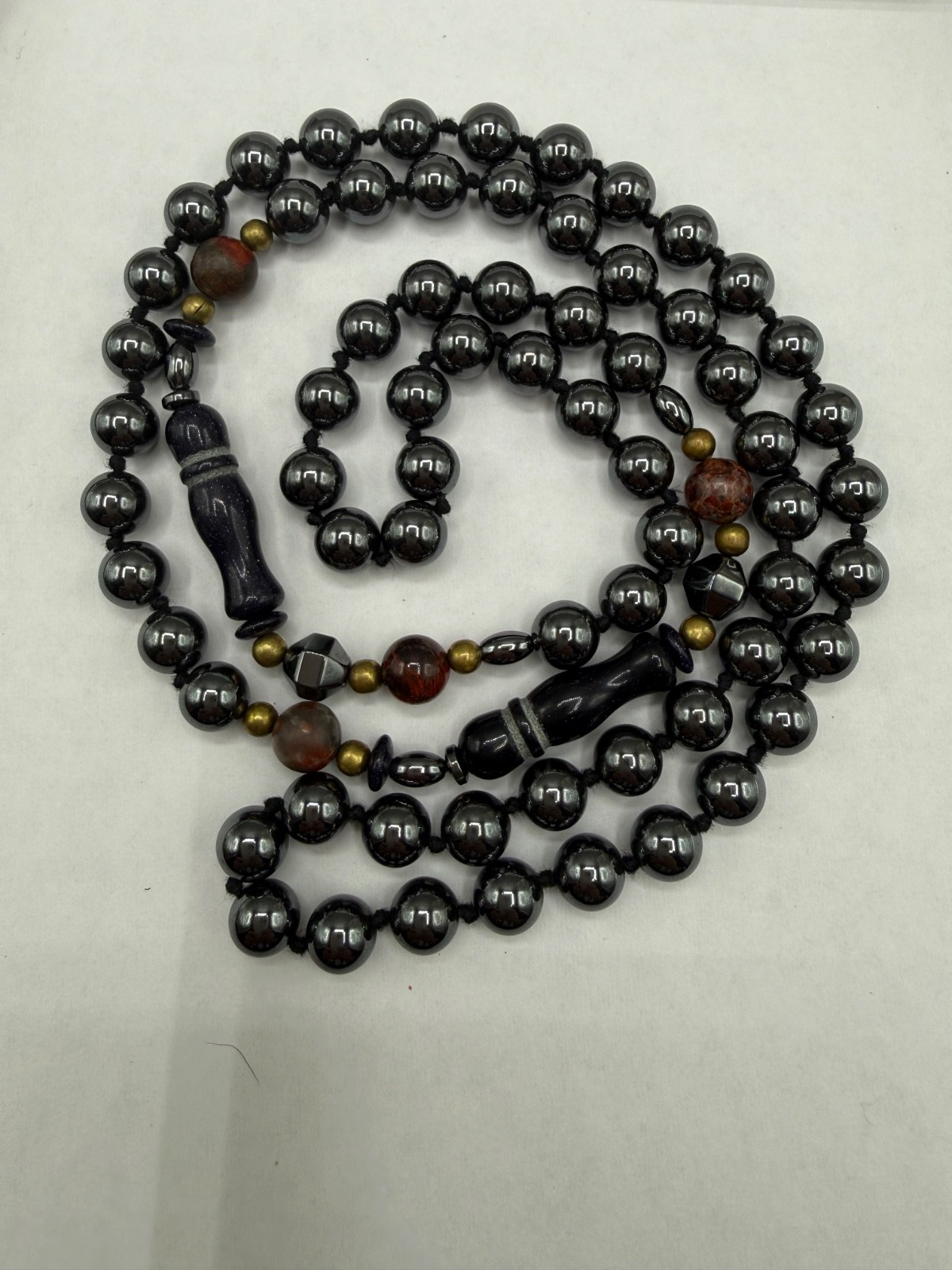 VINTAGE HAND KNOTTED HEMATITE AGATE BLACK SAND STONE LINK BEAD NECKLACE 30″