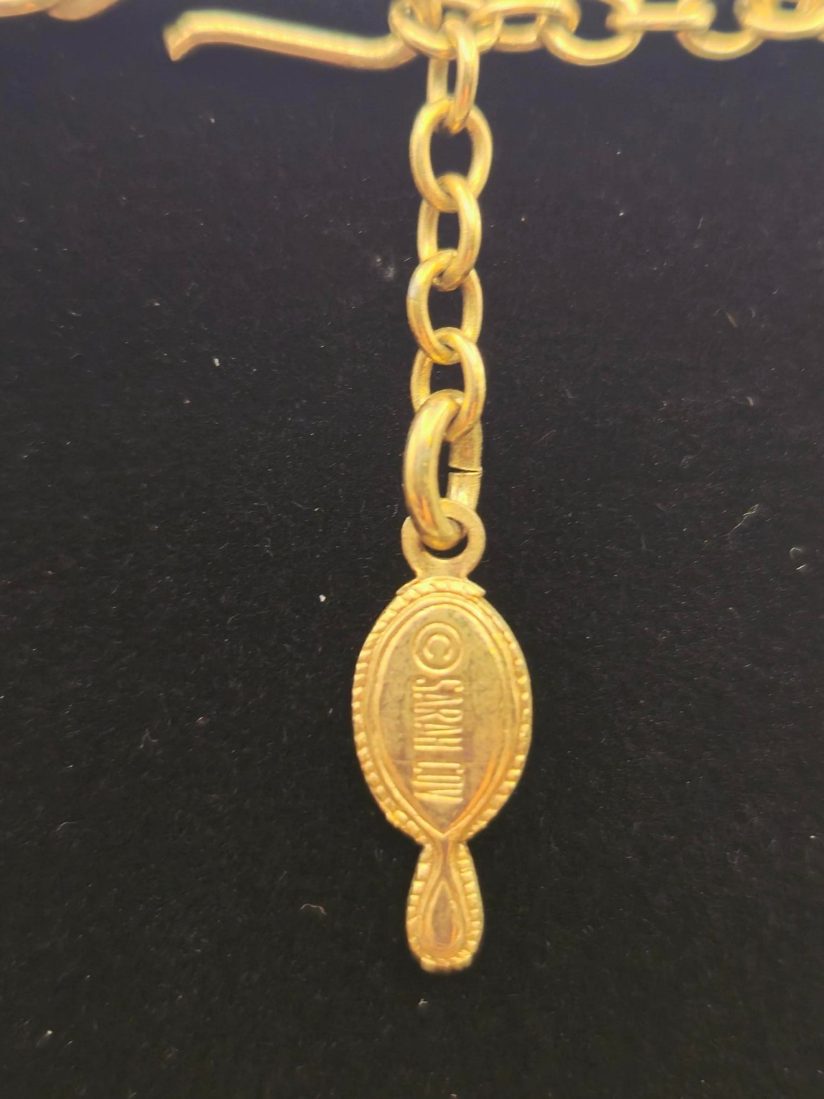 VINTAGE Sarah Coventry Red Murano Glass Beaded Goldtone Necklace Tassel Pendant