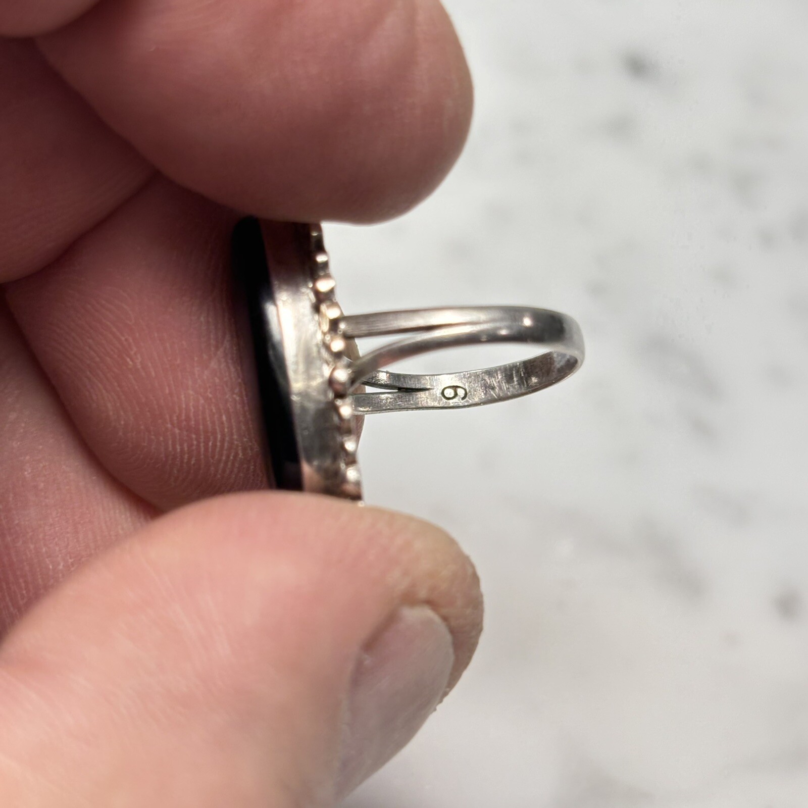 Vtg MEXICO Sterling Silver Black Onyx Large Oval Cabochon Split Band Ring Sz 6