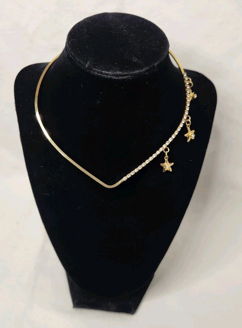 Lunch at the Ritz Star Charm Collar Necklace Goldtone Rhinestones