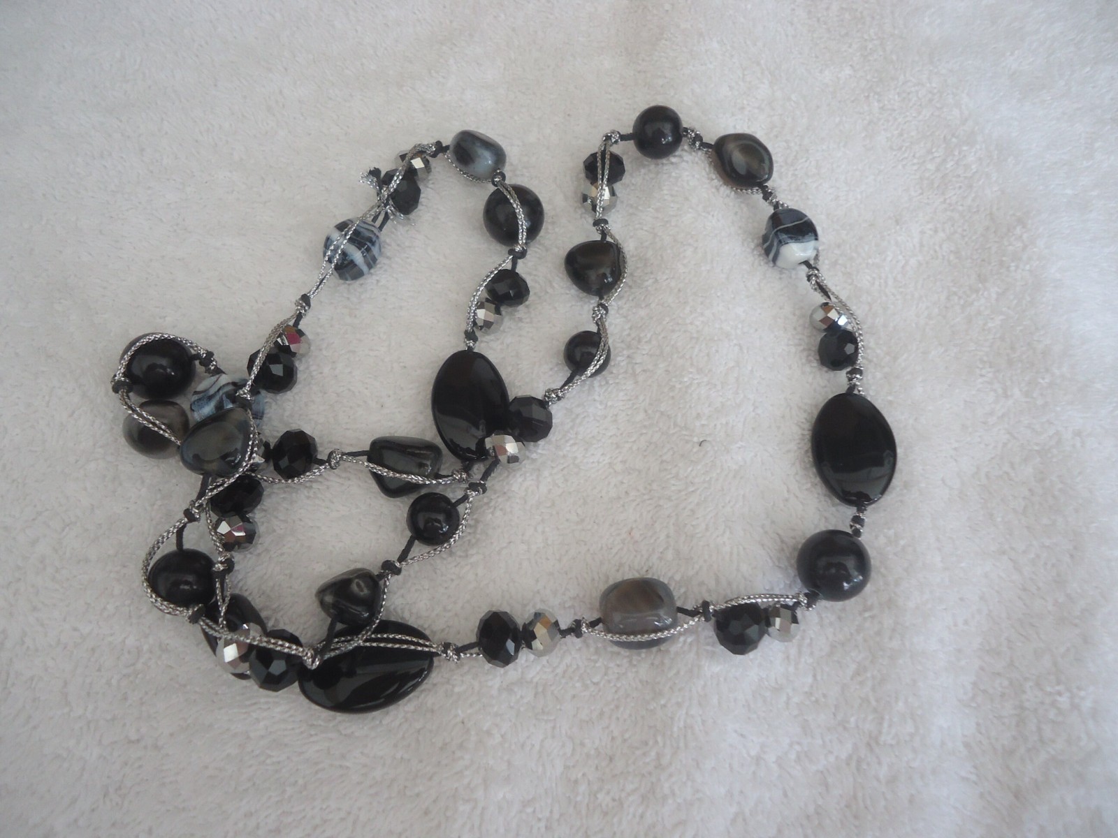 36″ Beaded Black and White Glass and Agate Necklace, No Clasp