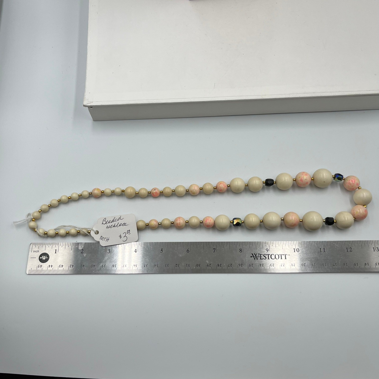 Vintage Pink Splatter Cream Beaded Necklace Aurora Borealis Crystal Accent 24″