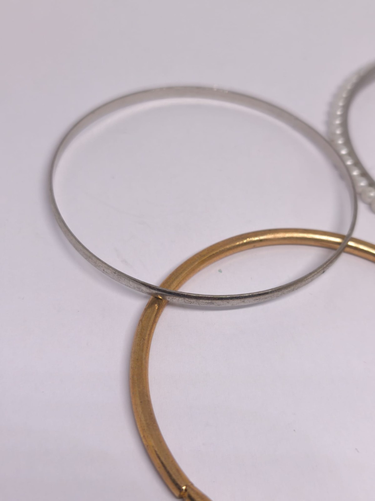 Vintage Bangle Bracelet Set of 3 Faux Pearl Gold Tone Silver Tone Stackable Bang