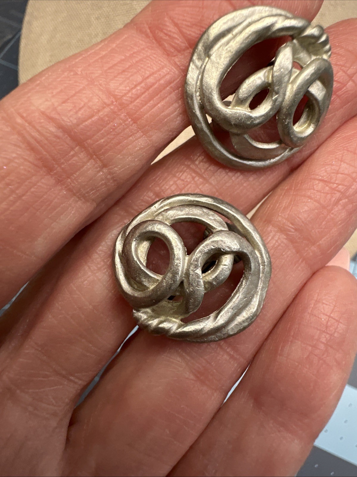 Unique Swirl Silvertone Clip On Approximately 50S Art J101