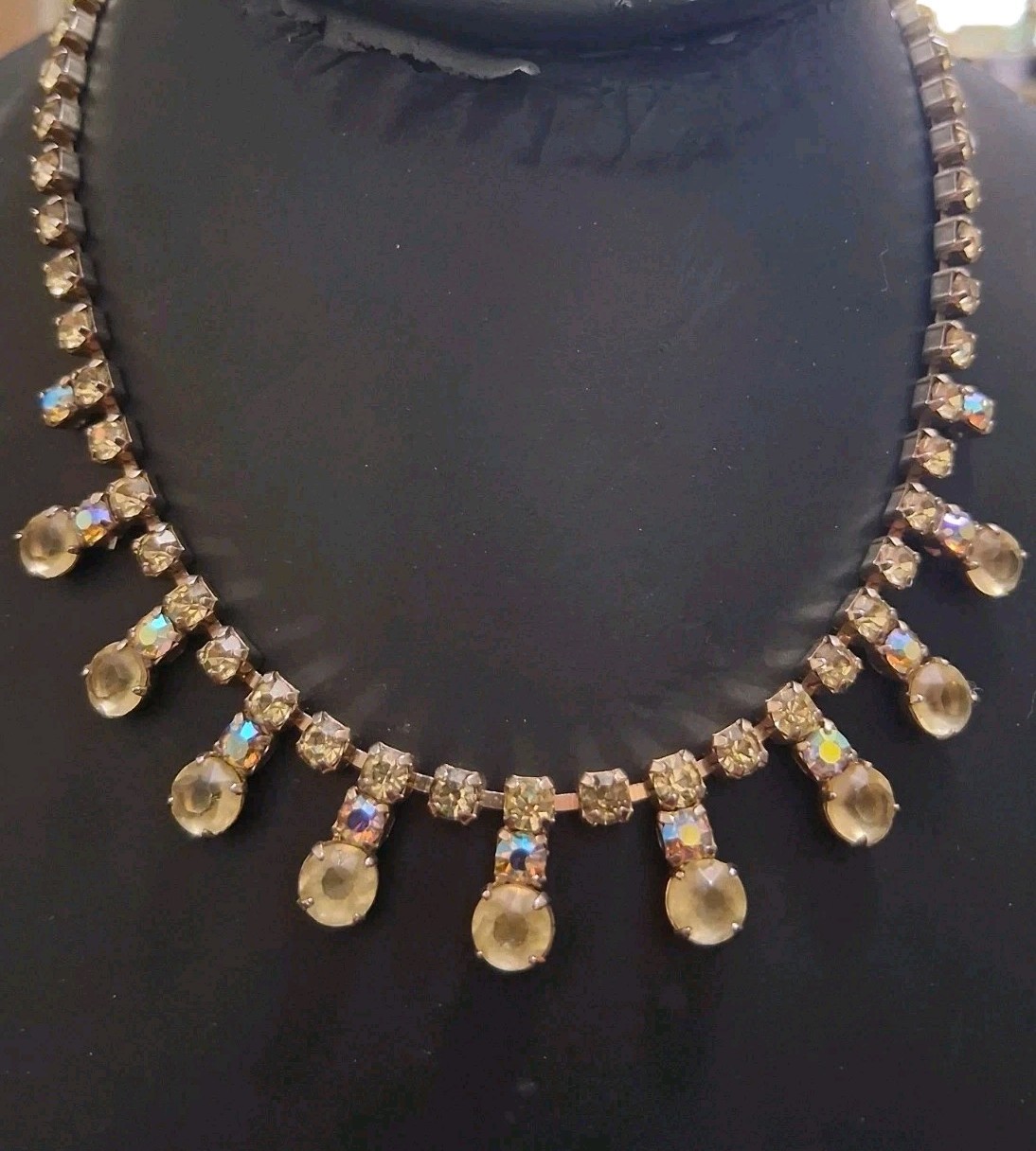 Frosted yellow jonquil crystal, faceted yellow rhinestone necklace w/aurora AB