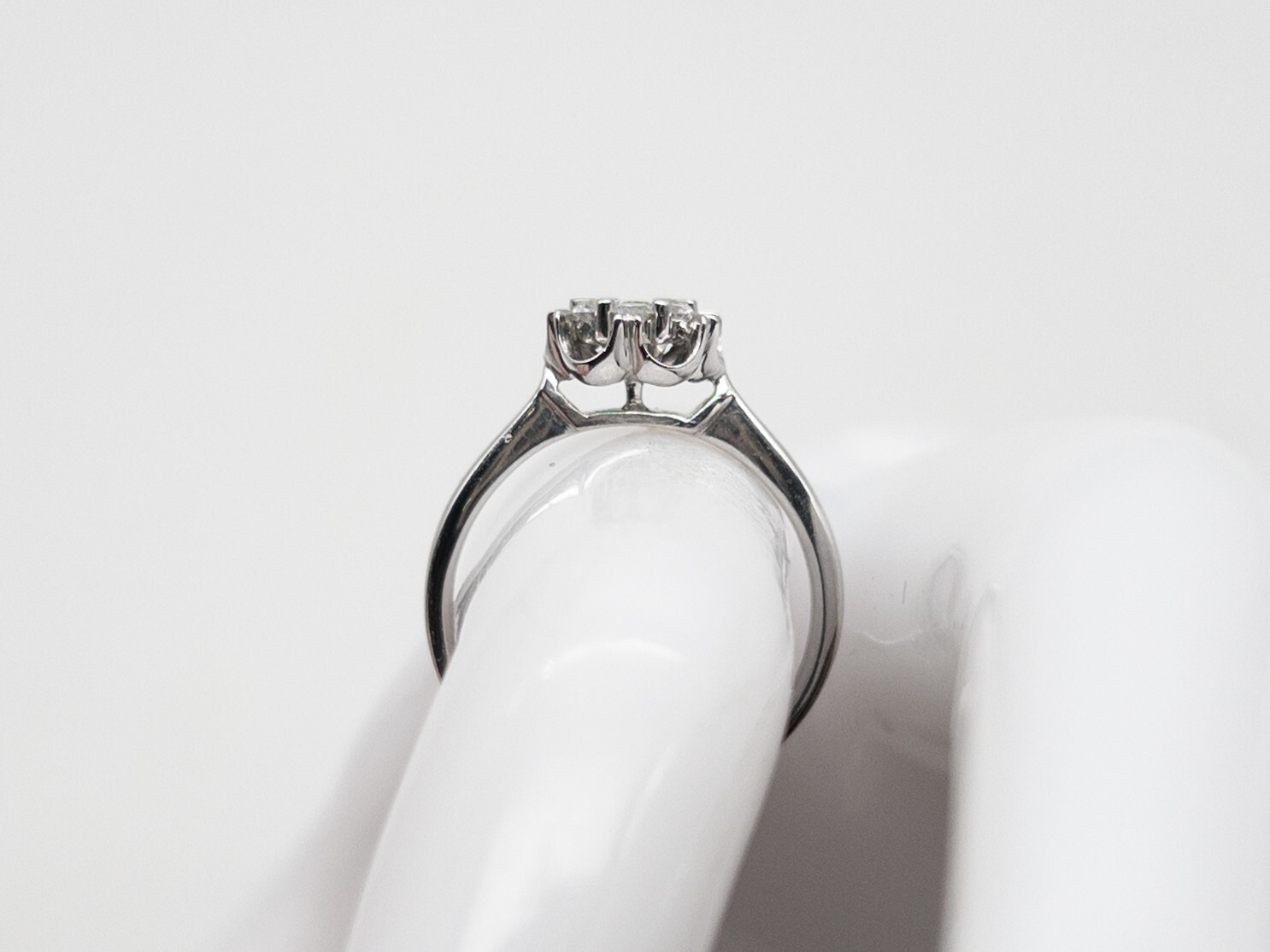 $1500 .29ct VS F IDEAL CUT Natural Diamond 18k White Gold HALO CLUSTER Ring 4g